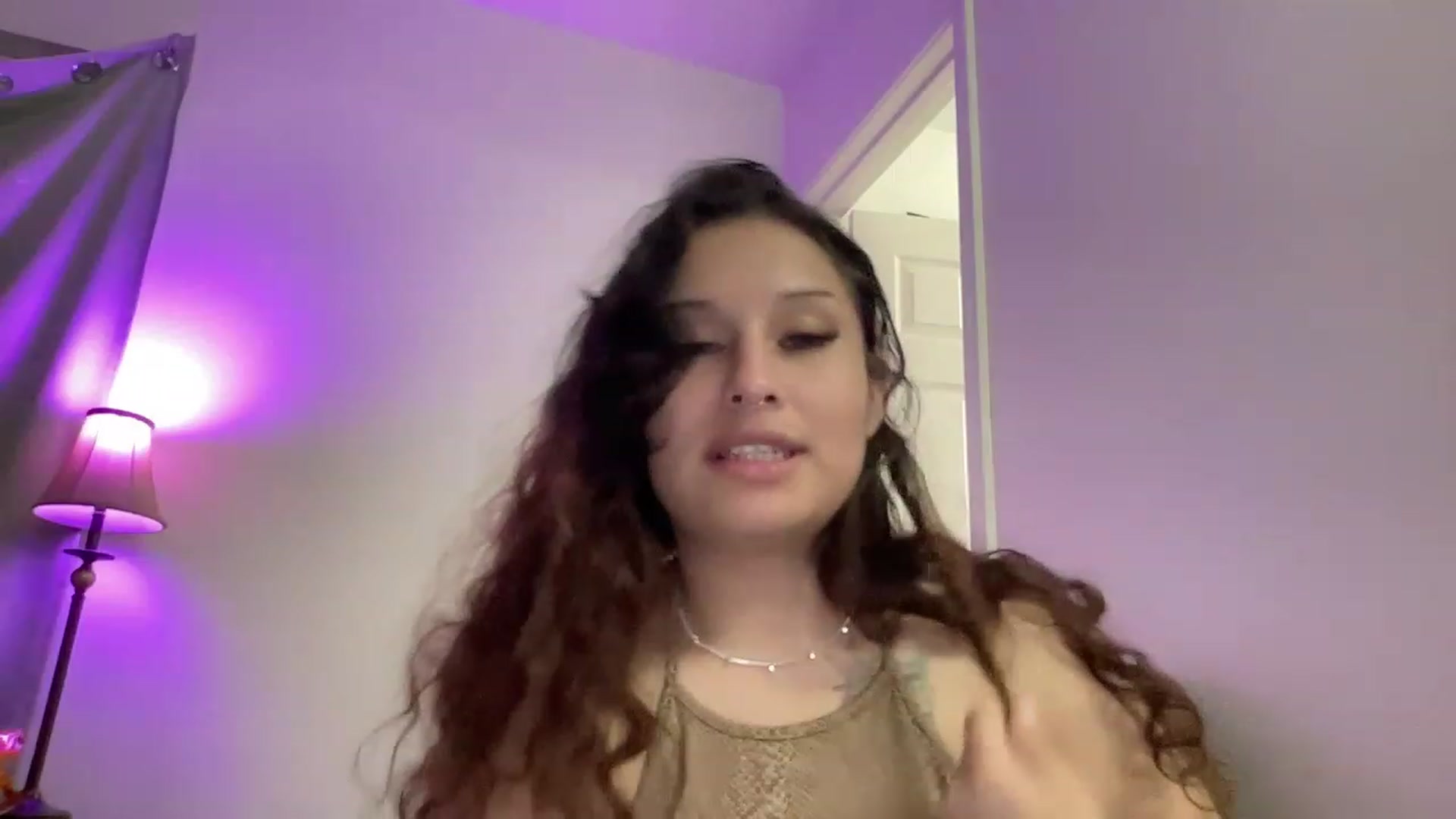 Gallery image thumbnail from XMissCleox's myfreecams stream on, 06/05/2023, 10:02 image 18 of 20