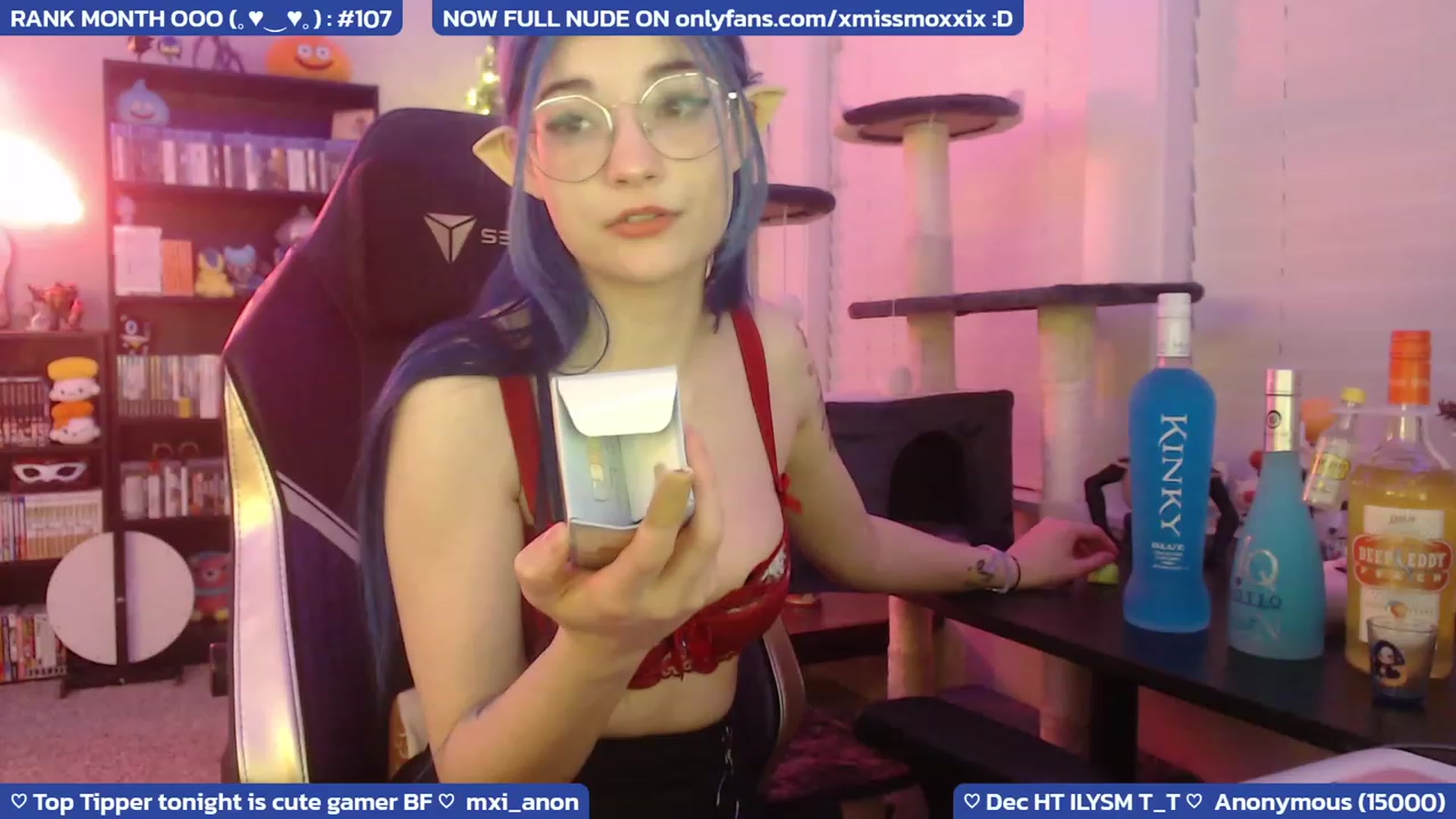 Gallery image thumbnail from XMissMoxxiX's myfreecams stream on, 12/30/2022, 06:44 image 5 of 20