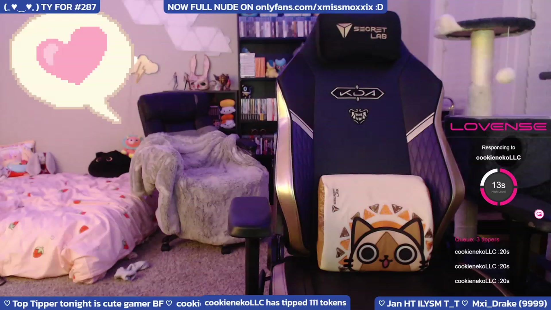 Gallery image thumbnail from XMissMoxxiX's myfreecams stream on, 01/28/2023, 06:06 image 14 of 20