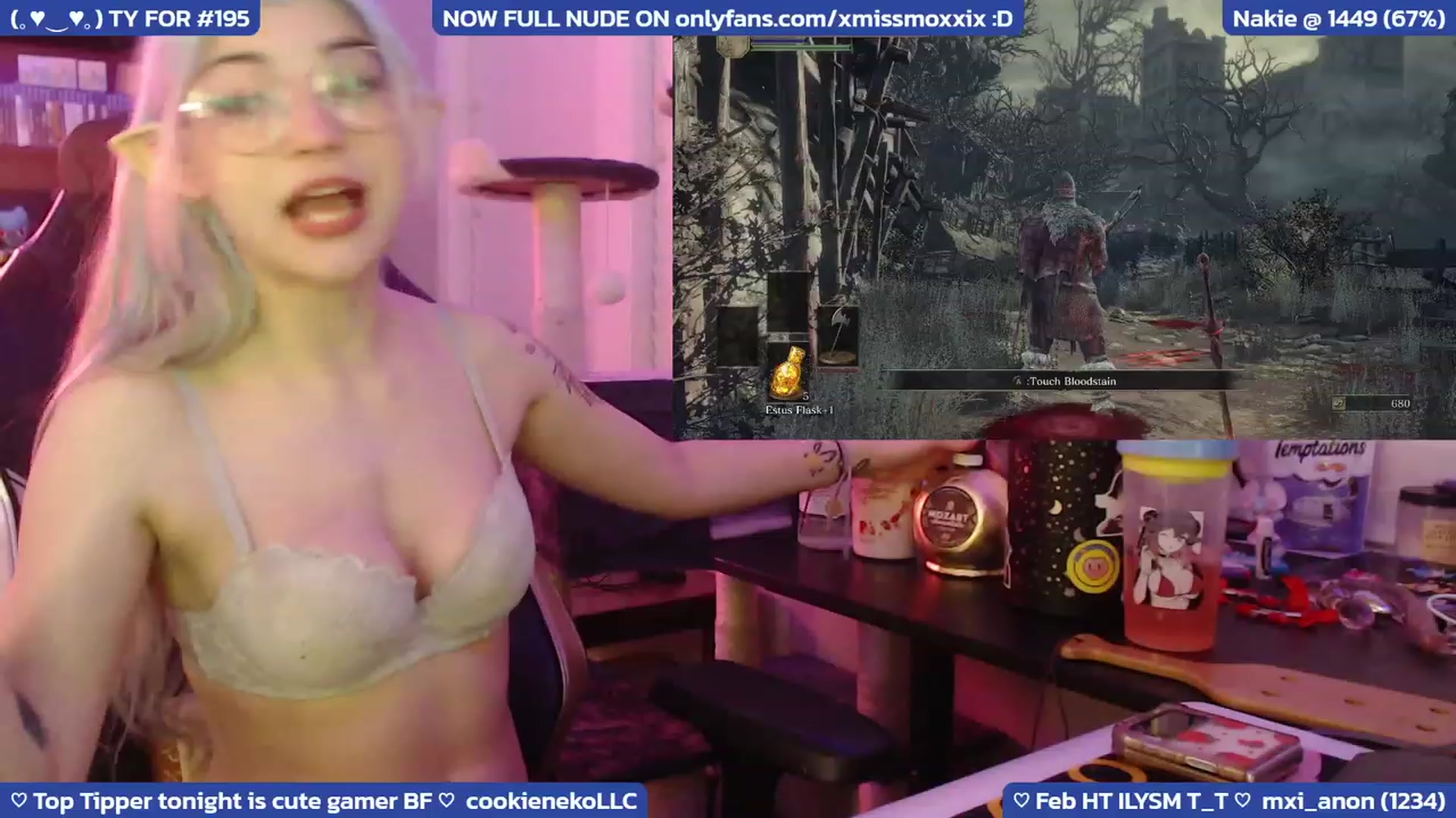 Gallery image thumbnail from XMissMoxxiX's myfreecams stream on, 02/11/2023, 07:00 image 12 of 20