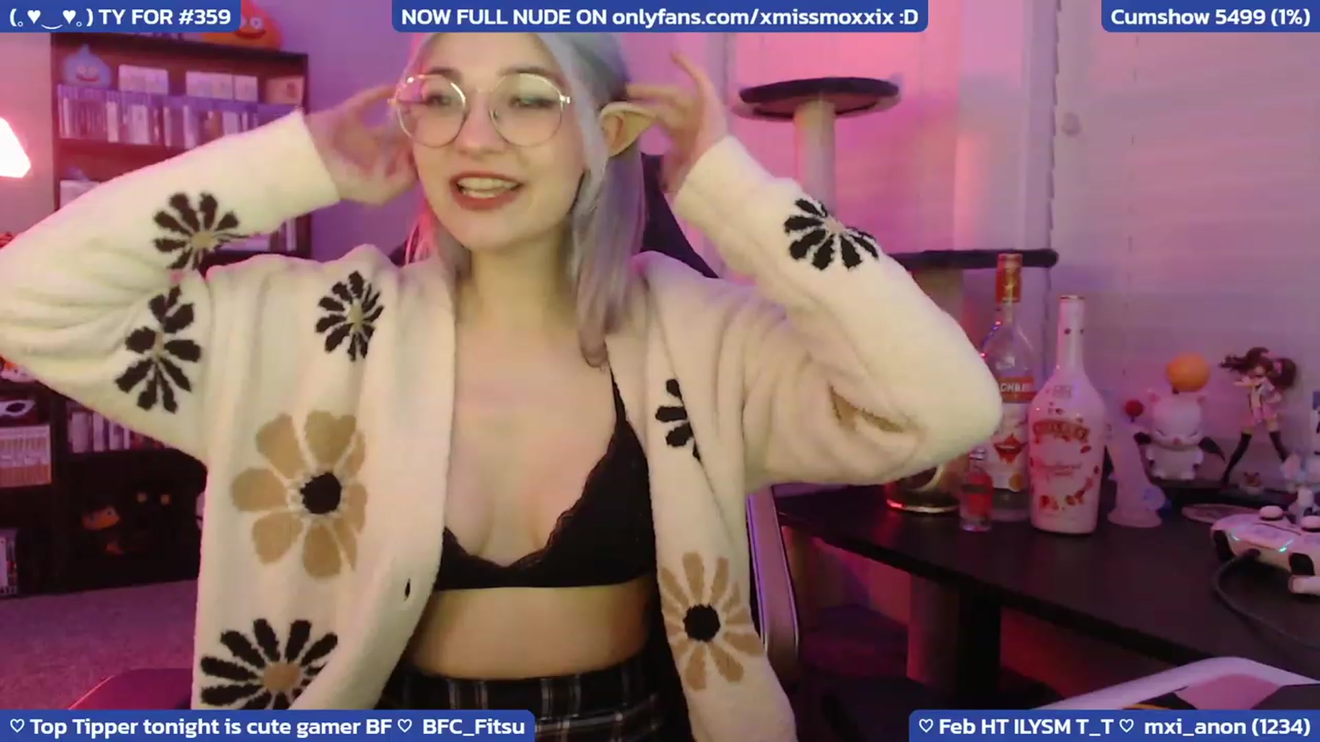Gallery image thumbnail from XMissMoxxiX's myfreecams stream on, 02/18/2023, 06:53 image 4 of 20