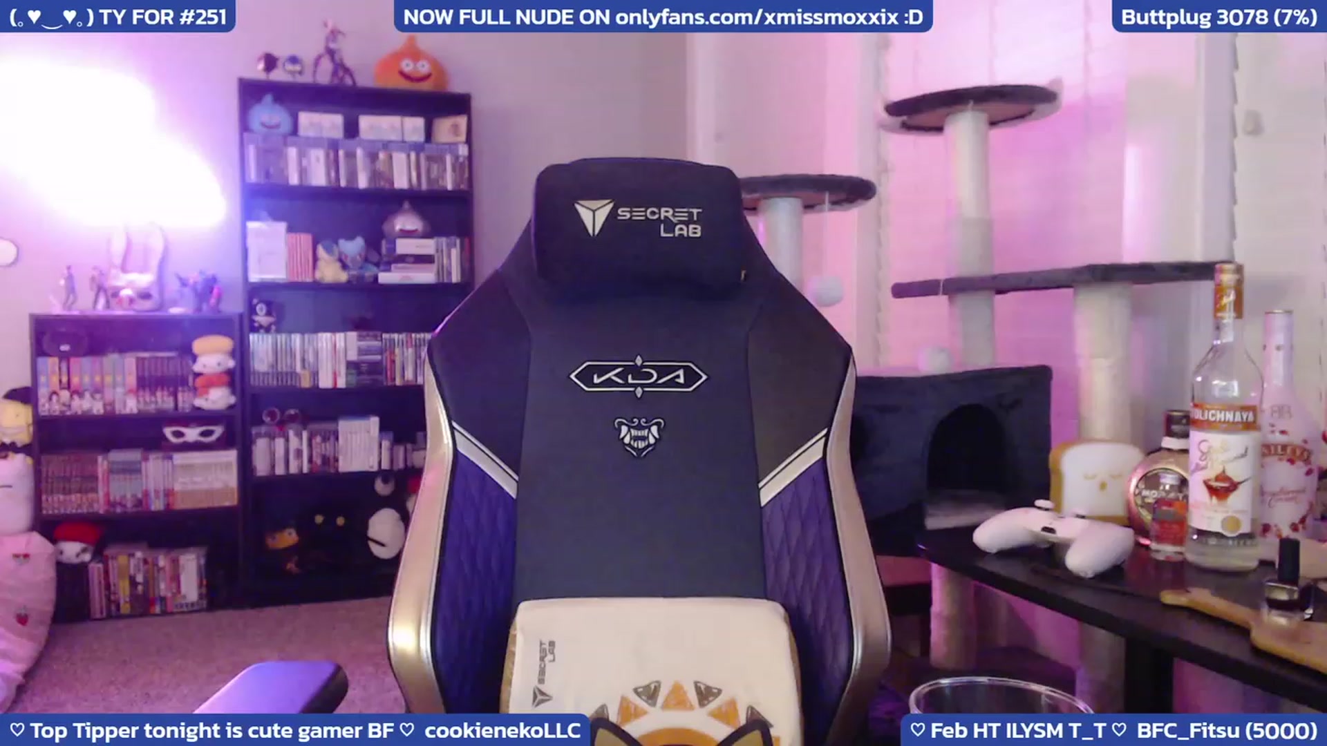 Gallery image thumbnail from XMissMoxxiX's myfreecams stream on, 02/20/2023, 06:10 image 16 of 20