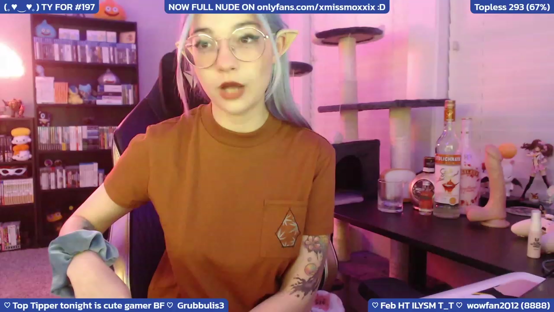 Gallery image thumbnail from XMissMoxxiX's myfreecams stream on, 02/27/2023, 05:23 image 2 of 20