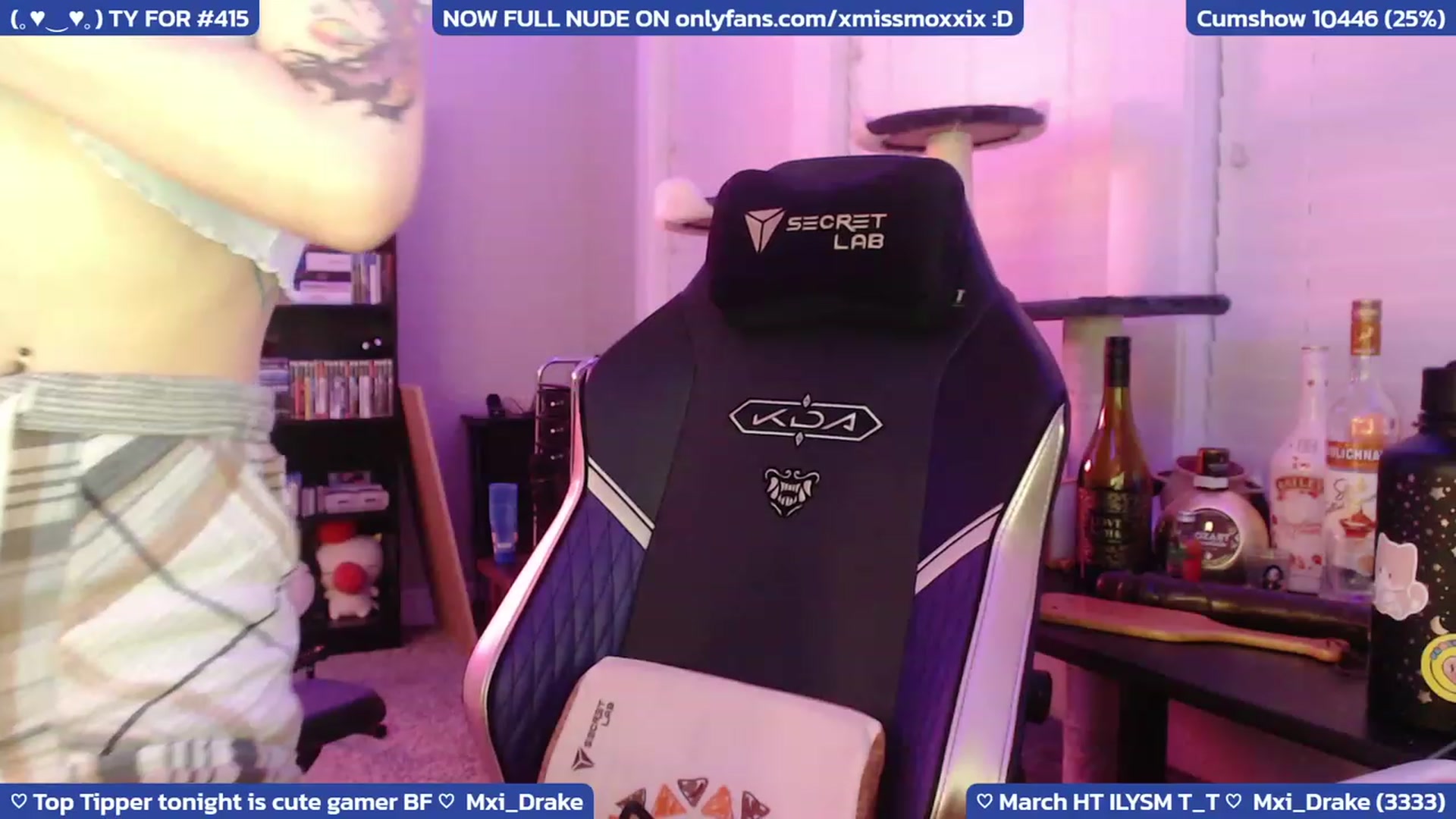 Gallery image thumbnail from XMissMoxxiX's myfreecams stream on, 03/10/2023, 06:35 image 3 of 20