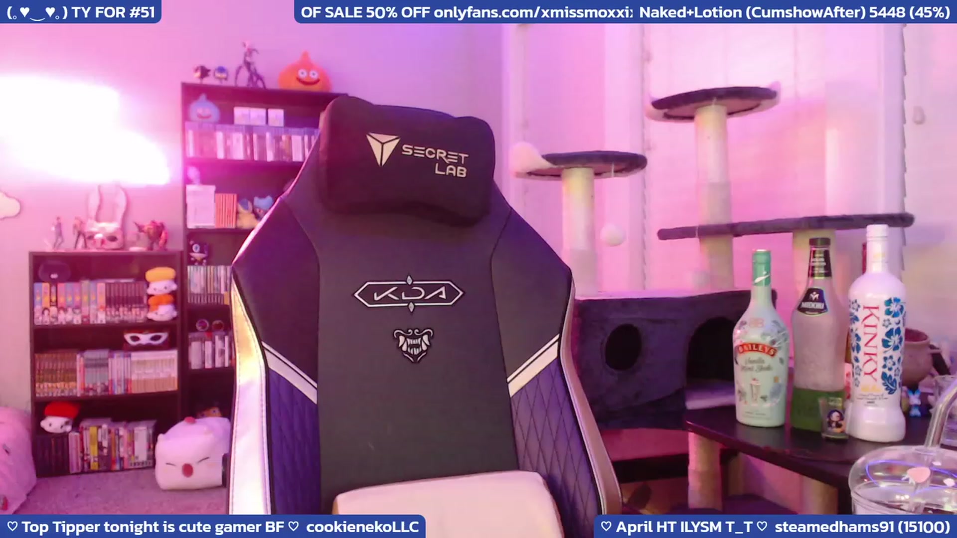 Gallery image thumbnail from XMissMoxxiX's myfreecams stream on, 04/13/2023, 05:27 image 19 of 20