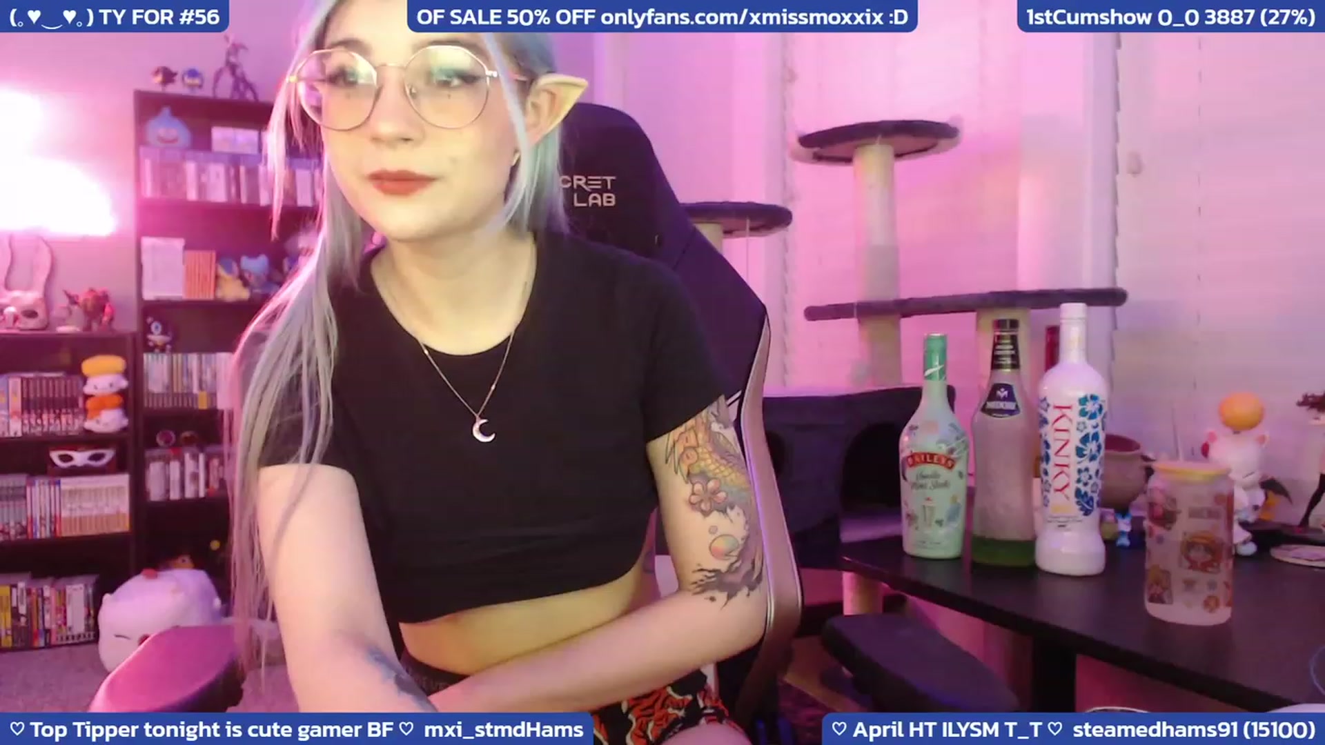 Gallery image thumbnail from XMissMoxxiX's myfreecams stream on, 04/16/2023, 04:35 image 6 of 20
