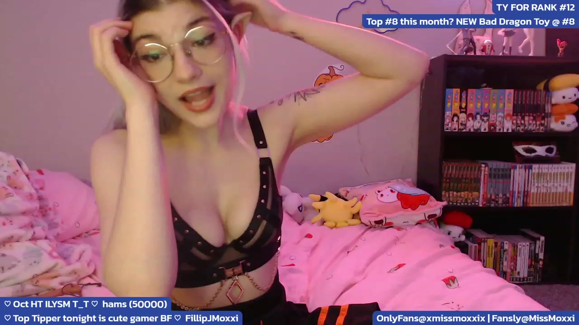 Gallery image thumbnail from XMissMoxxiX's myfreecams stream on, 10/03/2023, 05:30 image 17 of 20