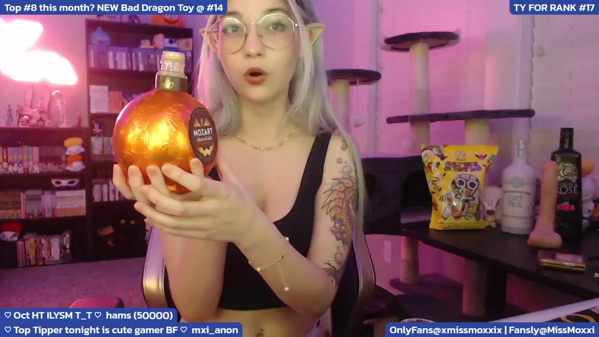 Gallery image thumbnail from XMissMoxxiX's myfreecams stream on, 10/05/2023, 04:59 image 8 of 20
