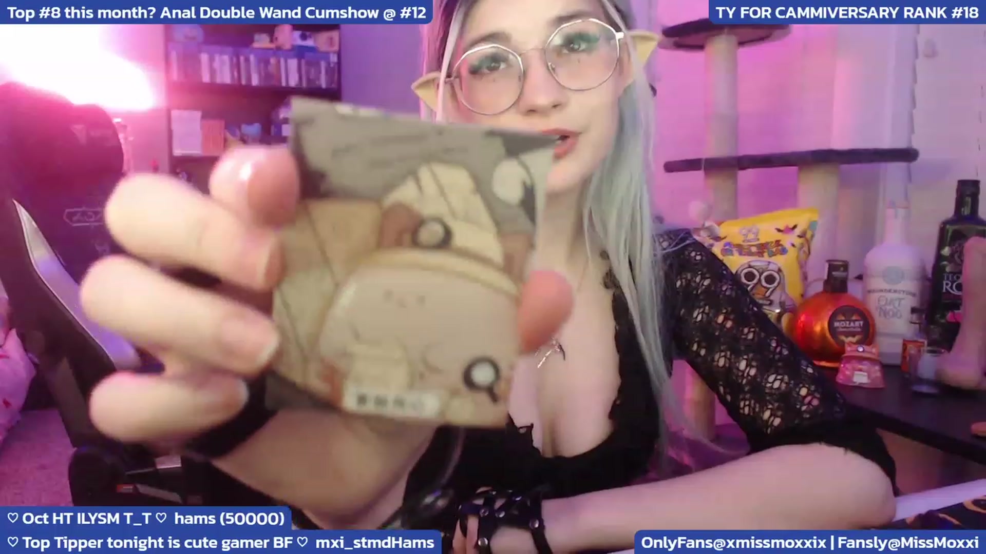 Gallery image thumbnail from XMissMoxxiX's myfreecams stream on, 10/07/2023, 03:18 image 14 of 20