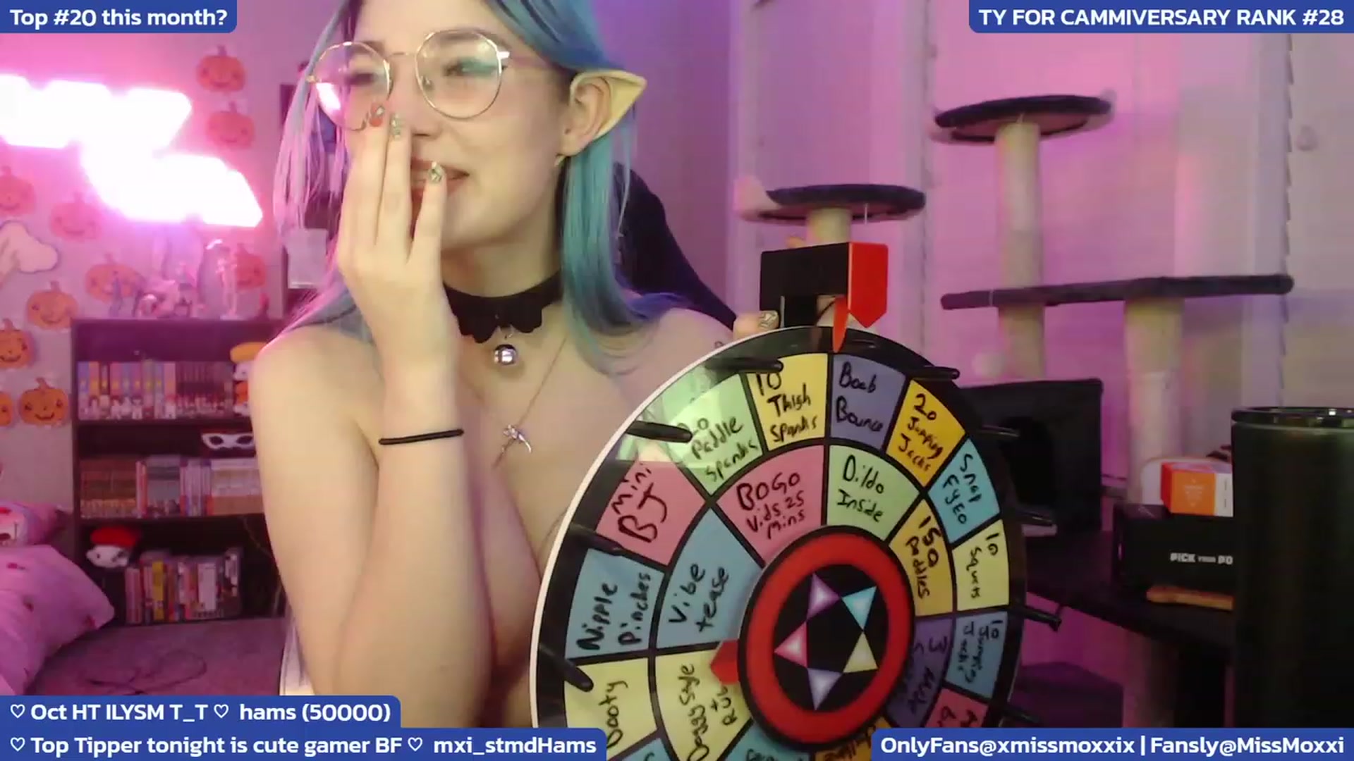 Gallery image thumbnail from XMissMoxxiX's myfreecams stream on, 10/21/2023, 05:25 image 19 of 20
