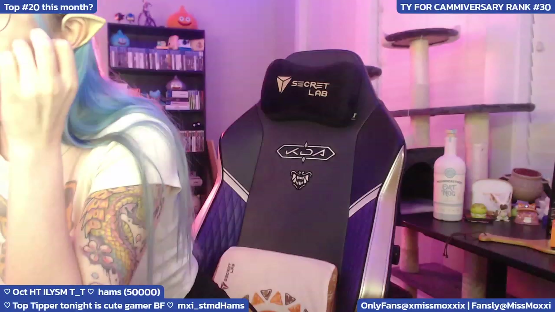 Gallery image thumbnail from XMissMoxxiX's myfreecams stream on, 10/25/2023, 05:07 image 4 of 20