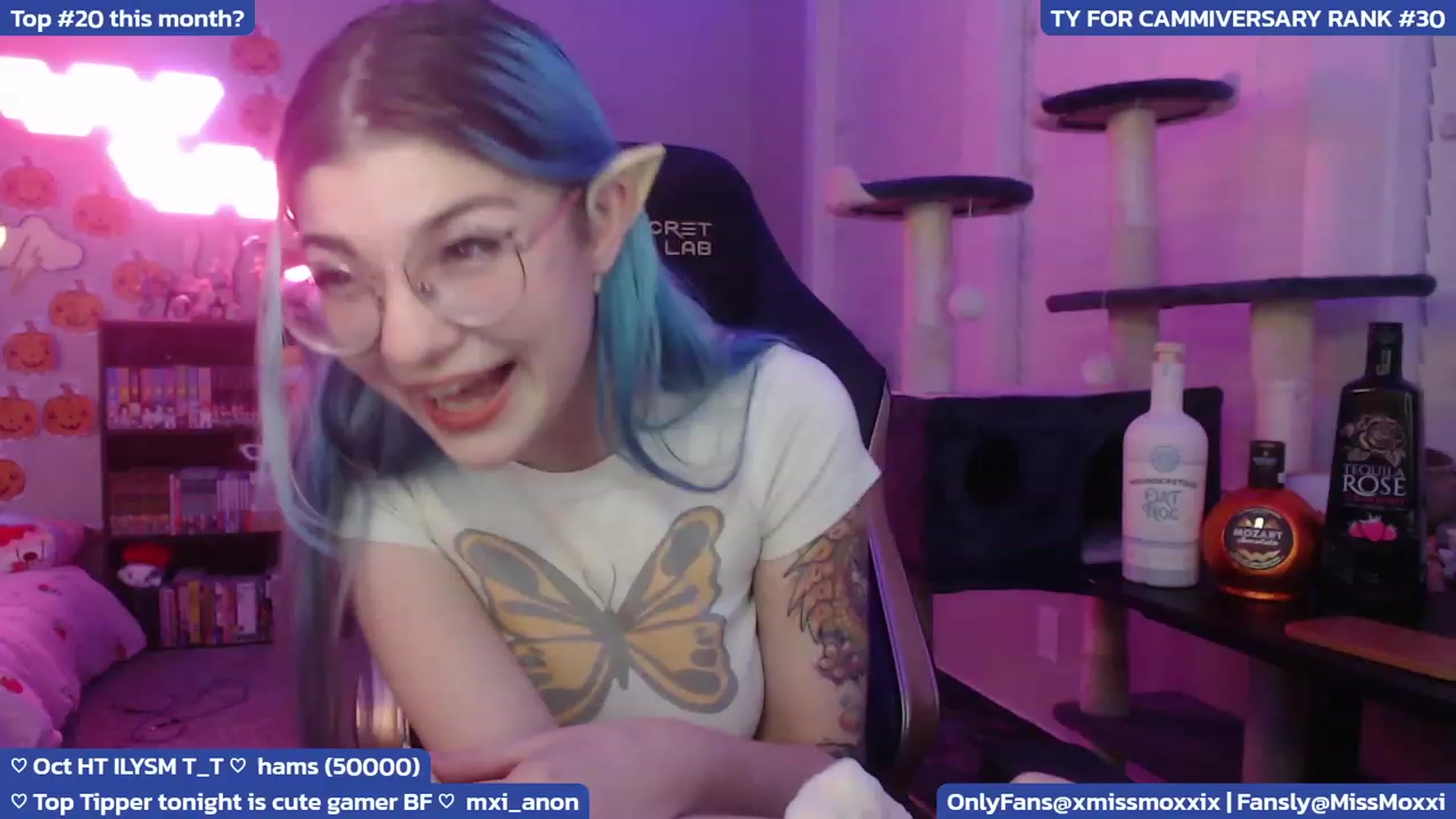 Gallery image thumbnail from XMissMoxxiX's myfreecams stream on, 10/25/2023, 05:07 image 20 of 20