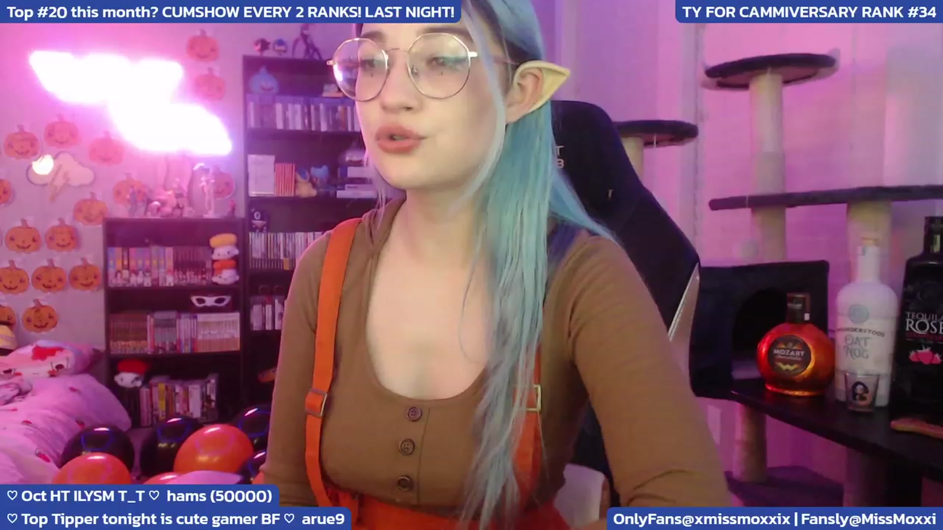 Gallery image thumbnail from XMissMoxxiX's myfreecams stream on, 11/01/2023, 04:30 image 8 of 20