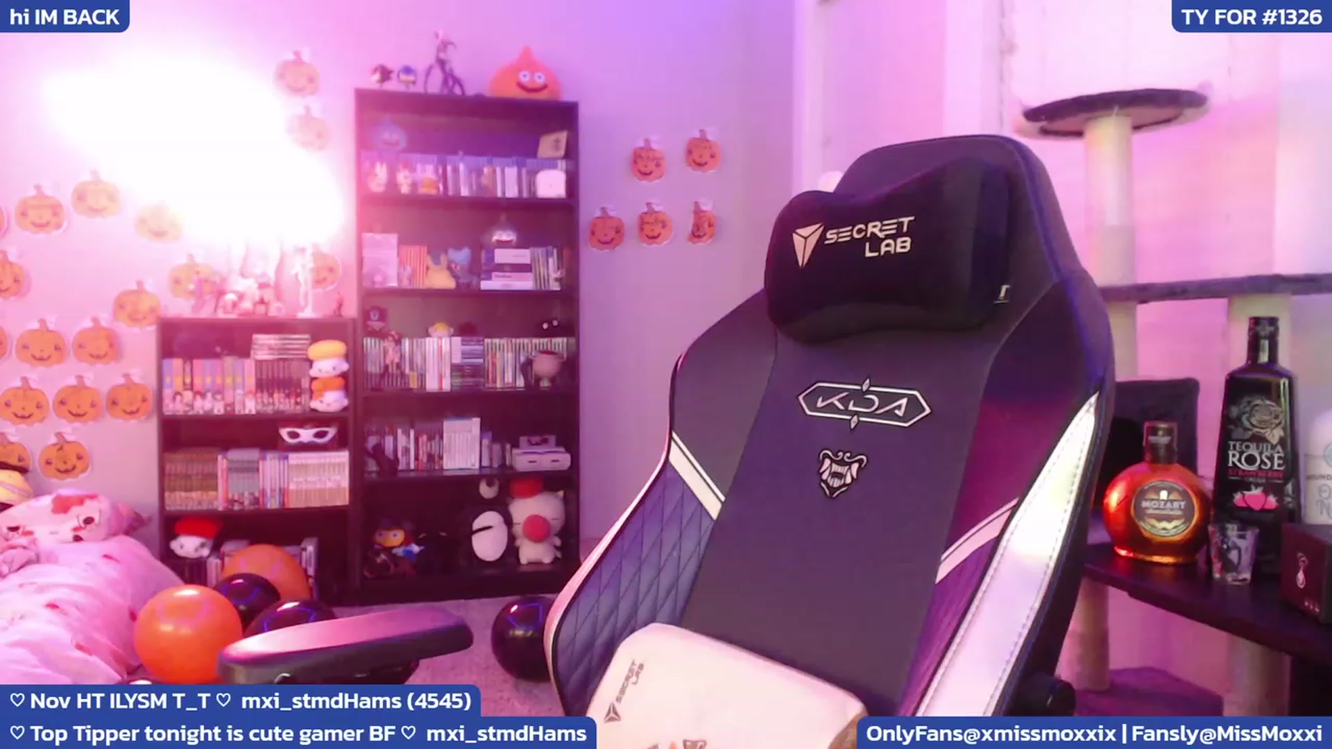 Gallery image thumbnail from XMissMoxxiX's myfreecams stream on, 11/12/2023, 06:27 image 11 of 20