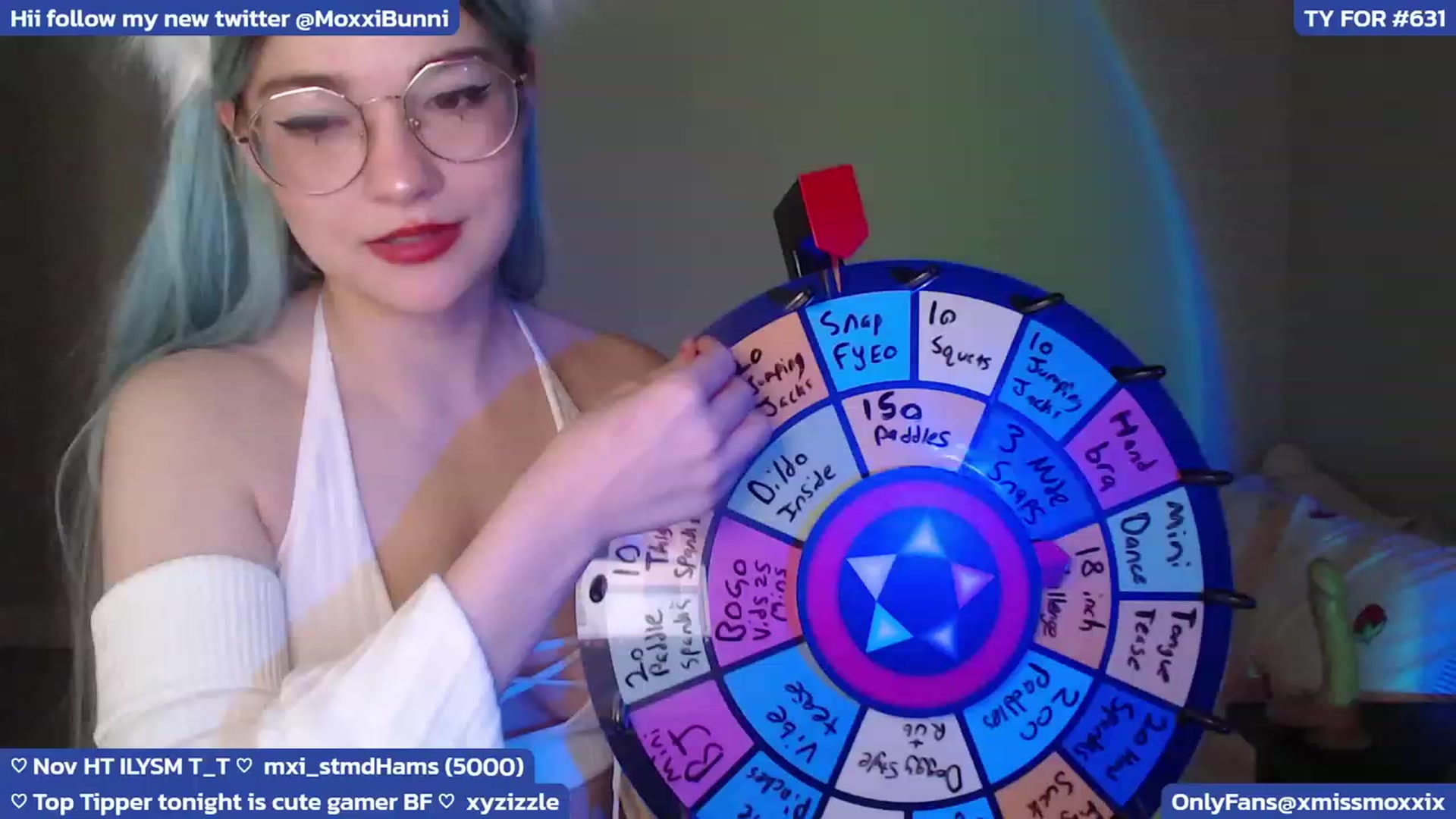 Gallery image thumbnail from XMissMoxxiX's myfreecams stream on, 11/27/2023, 02:53 image 19 of 20
