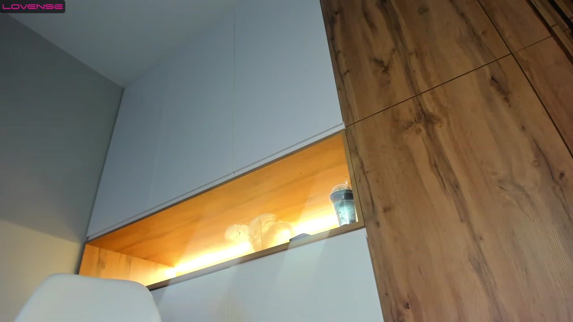 Gallery image thumbnail from XOXOGirl_'s myfreecams stream on, 03/27/2023, 15:22 image 16 of 20