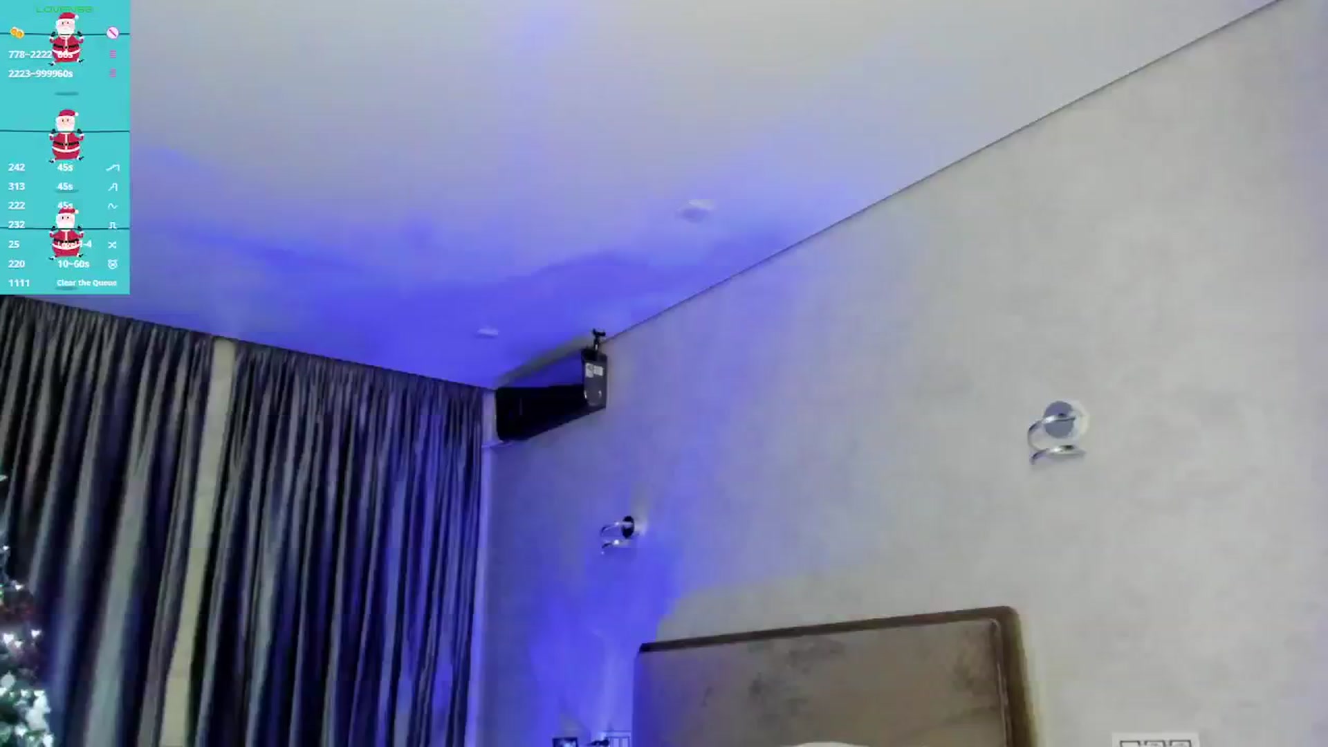 Gallery image thumbnail from XOXOKate's myfreecams stream on, 12/19/2024, 20:35 image 3 of 20