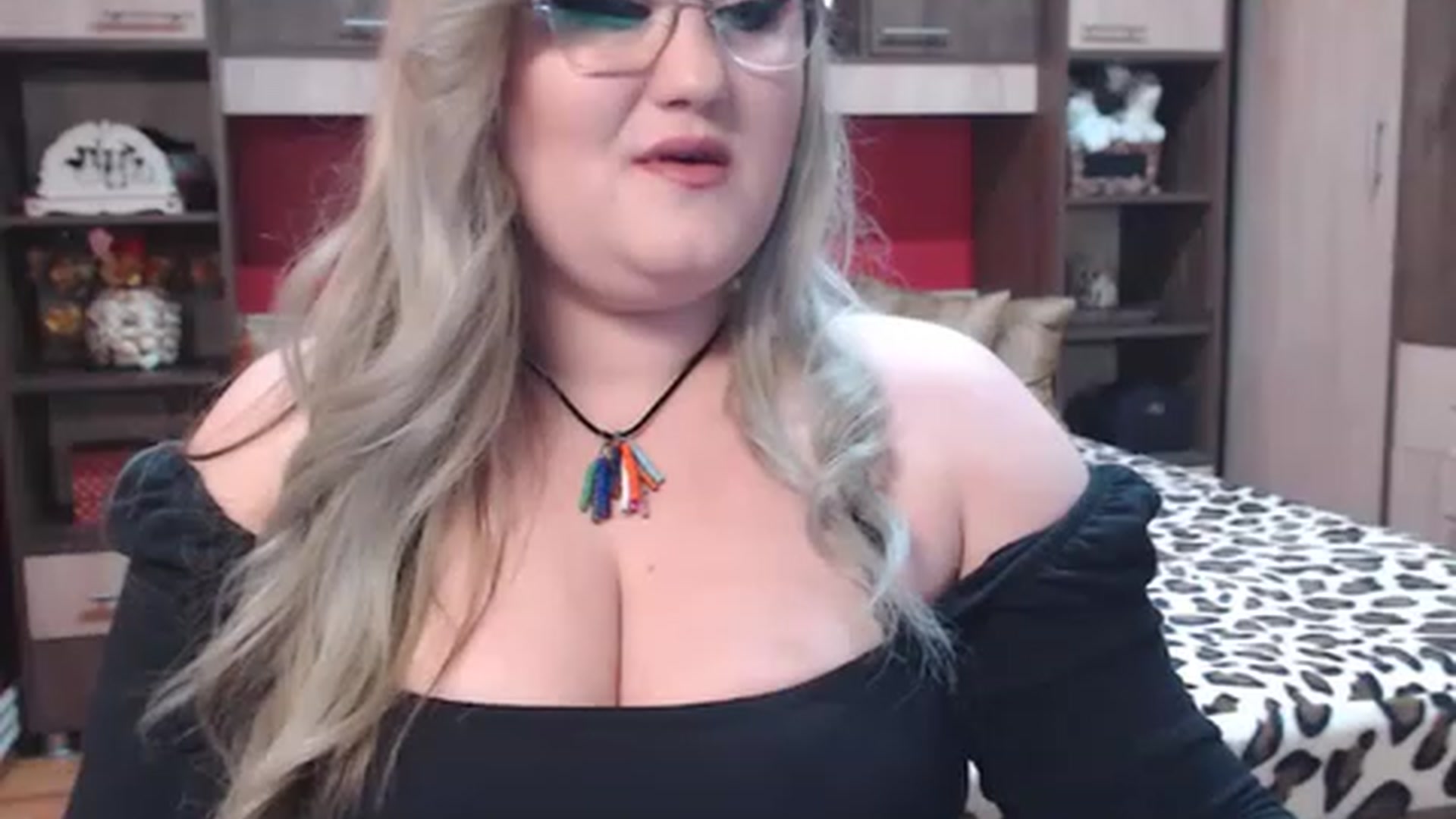 Gallery image thumbnail from XShyTeaseX's myfreecams stream on, 03/09/2023, 09:23 image 13 of 20