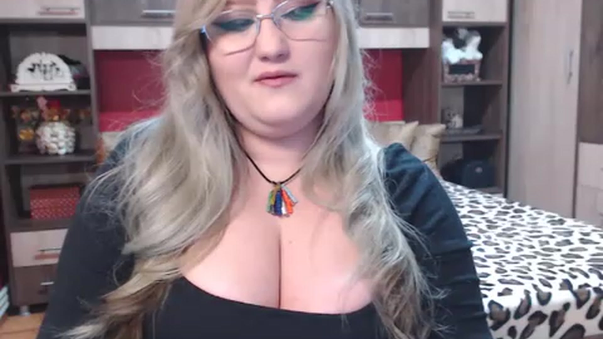 Gallery image thumbnail from XShyTeaseX's myfreecams stream on, 03/09/2023, 11:26 image 5 of 20