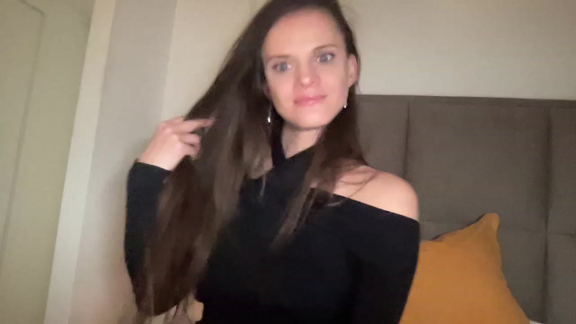 Gallery image thumbnail from XViciousLoveX's myfreecams stream on, 02/24/2023, 20:57 image 12 of 20