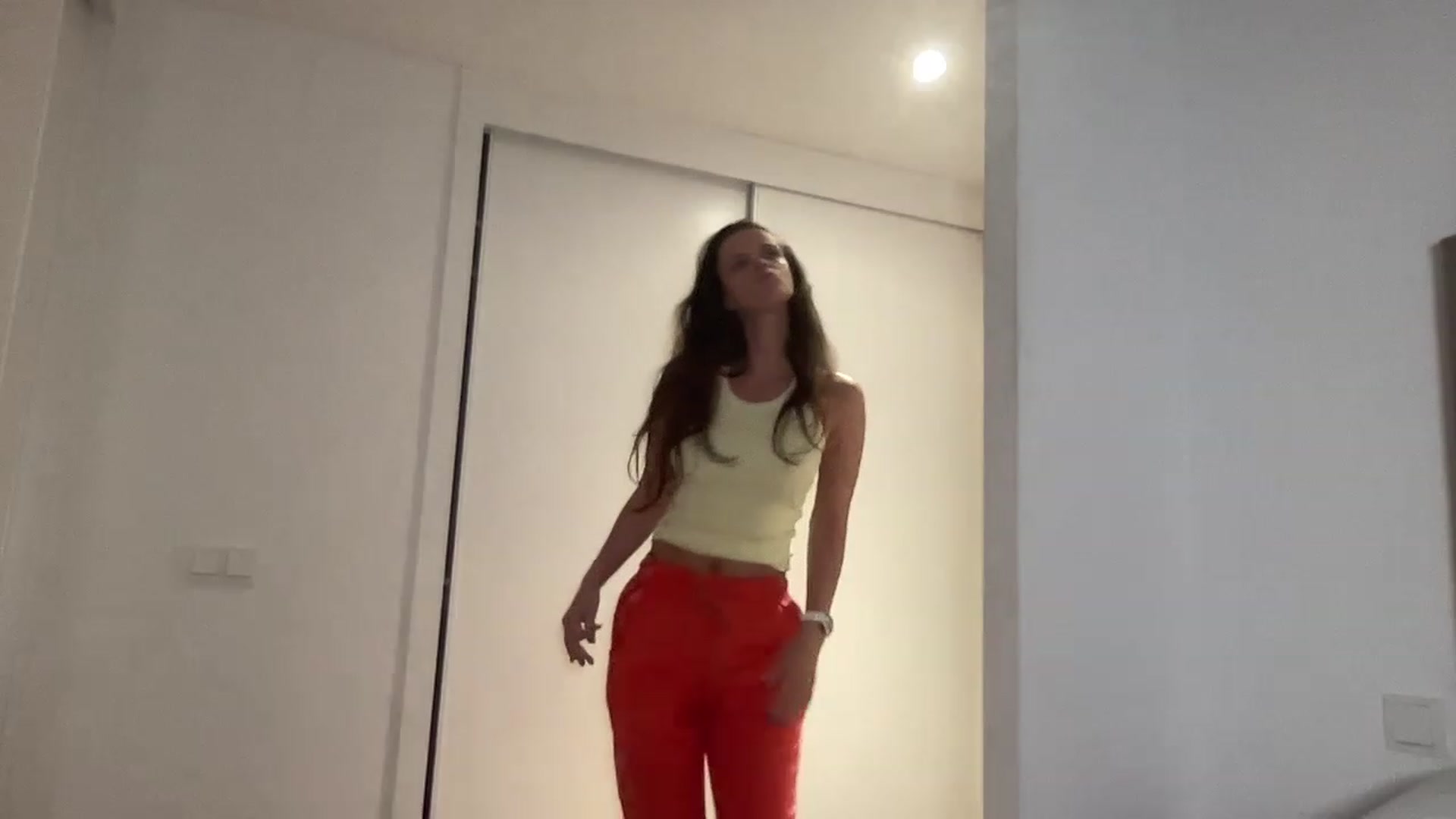 Gallery image thumbnail from XViciousLoveX's myfreecams stream on, 04/02/2023, 19:41 image 19 of 20