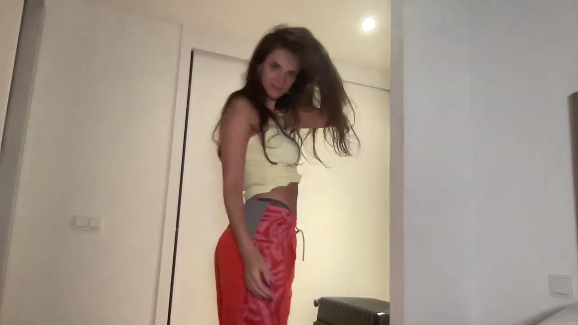 Gallery image thumbnail from XViciousLoveX's myfreecams stream on, 04/02/2023, 19:41 image 16 of 20