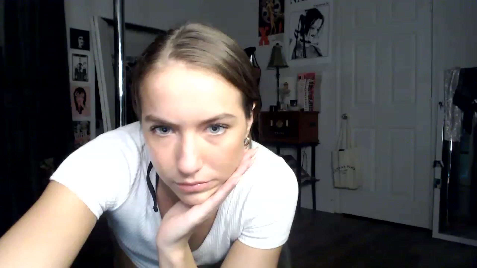 Gallery image thumbnail from XXViolett's myfreecams stream on, 01/20/2023, 01:23 image 15 of 20
