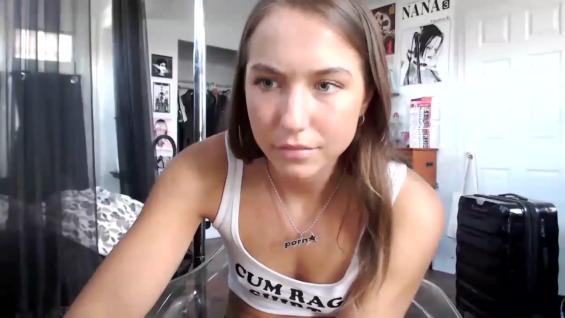Gallery image thumbnail from XXViolett's myfreecams stream on, 03/19/2023, 18:48 image 19 of 20