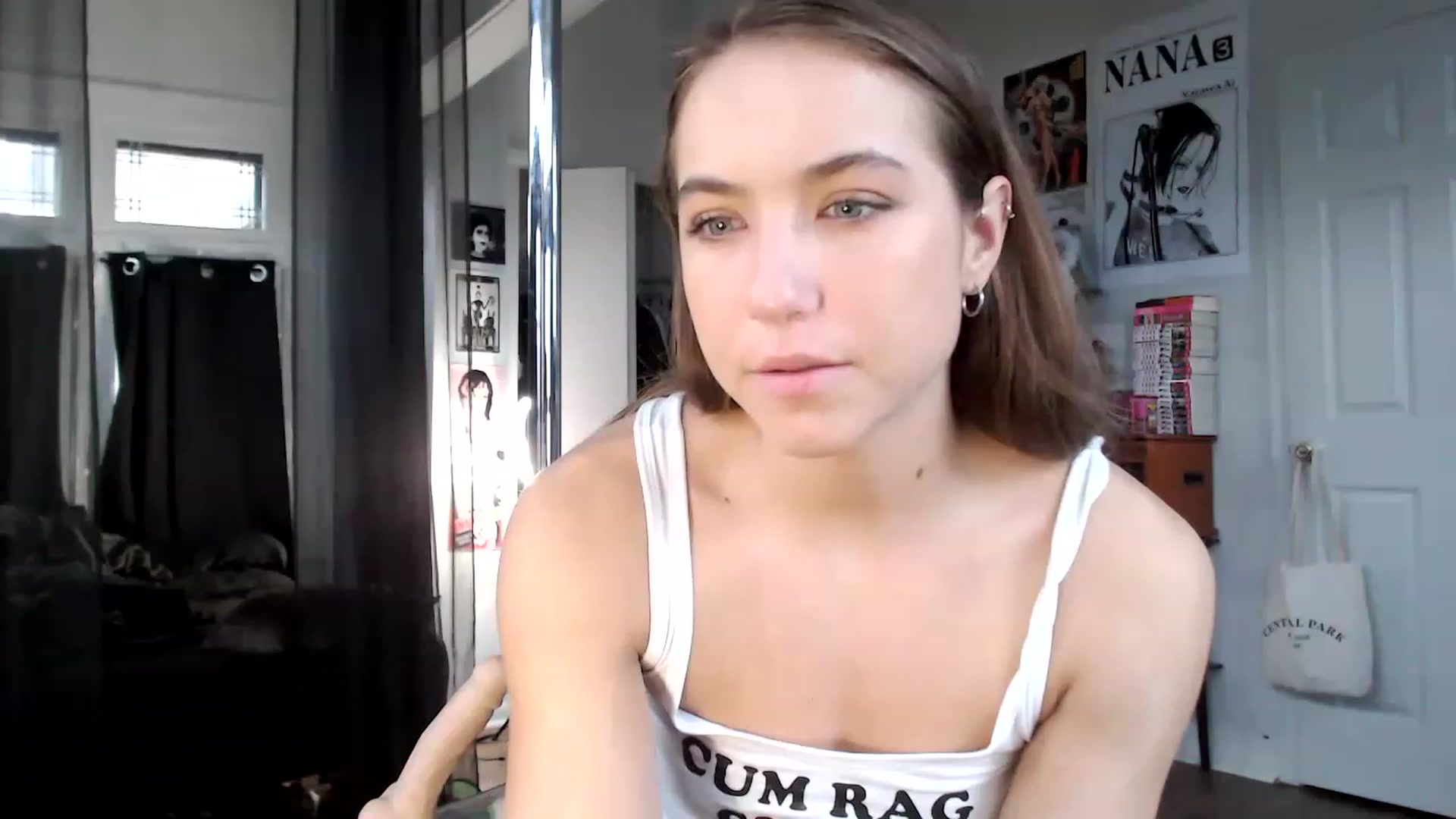 Gallery image thumbnail from XXViolett's myfreecams stream on, 04/06/2023, 11:47 image 3 of 20