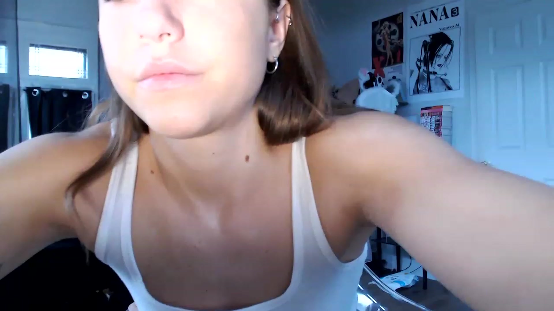 Gallery image thumbnail from XXViolett's myfreecams stream on, 04/06/2023, 11:47 image 16 of 20