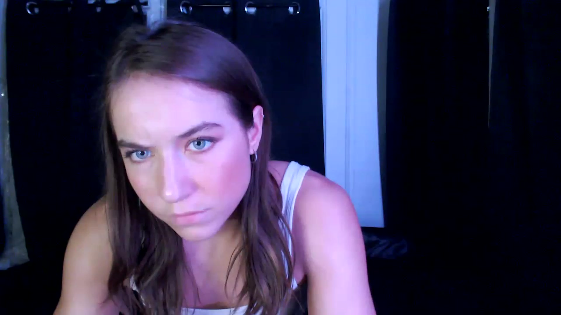 Gallery image thumbnail from XXViolett's myfreecams stream on, 04/09/2023, 03:37 image 1 of 20