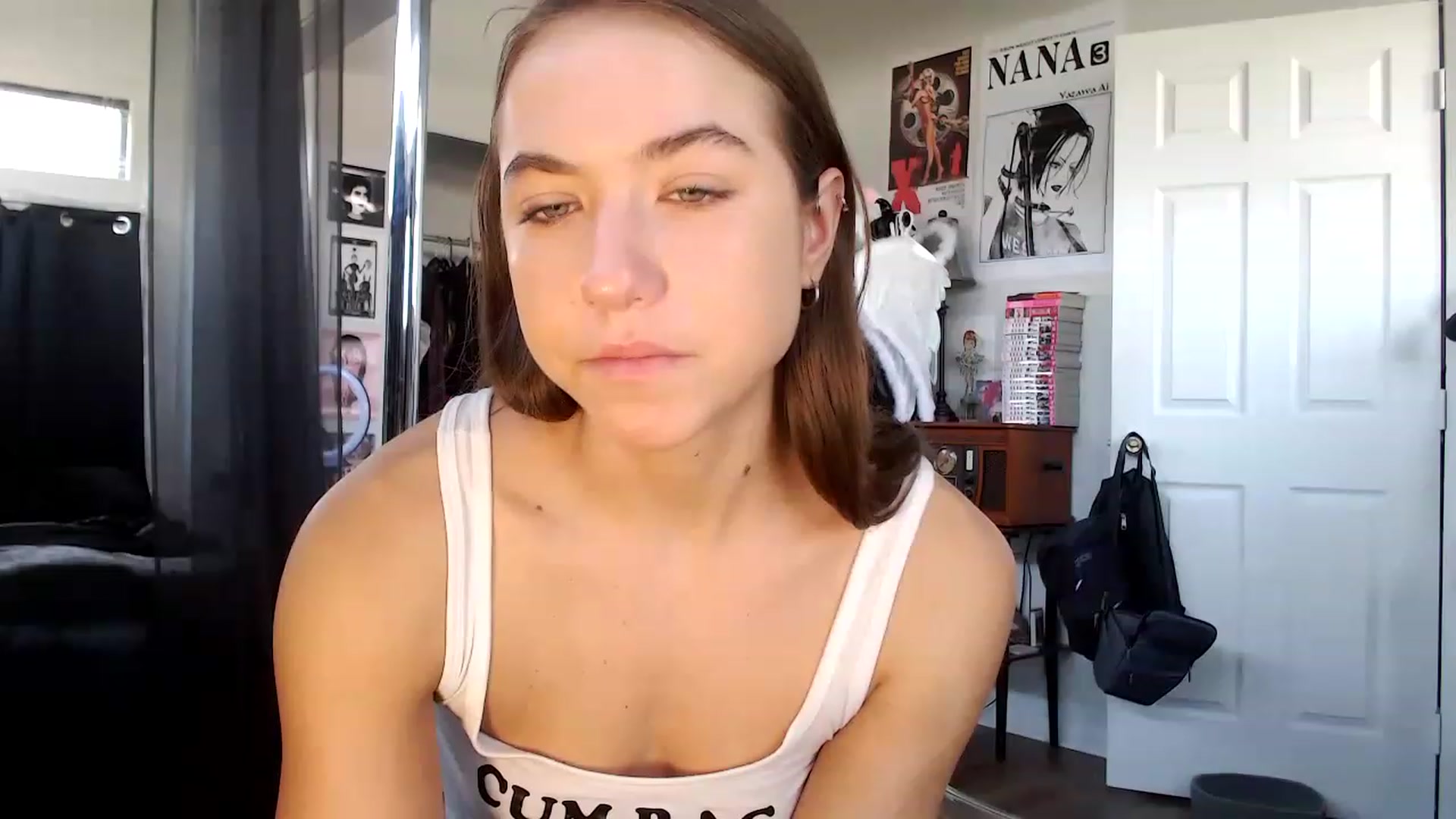 Gallery image thumbnail from XXViolett's myfreecams stream on, 04/10/2023, 13:49 image 4 of 20