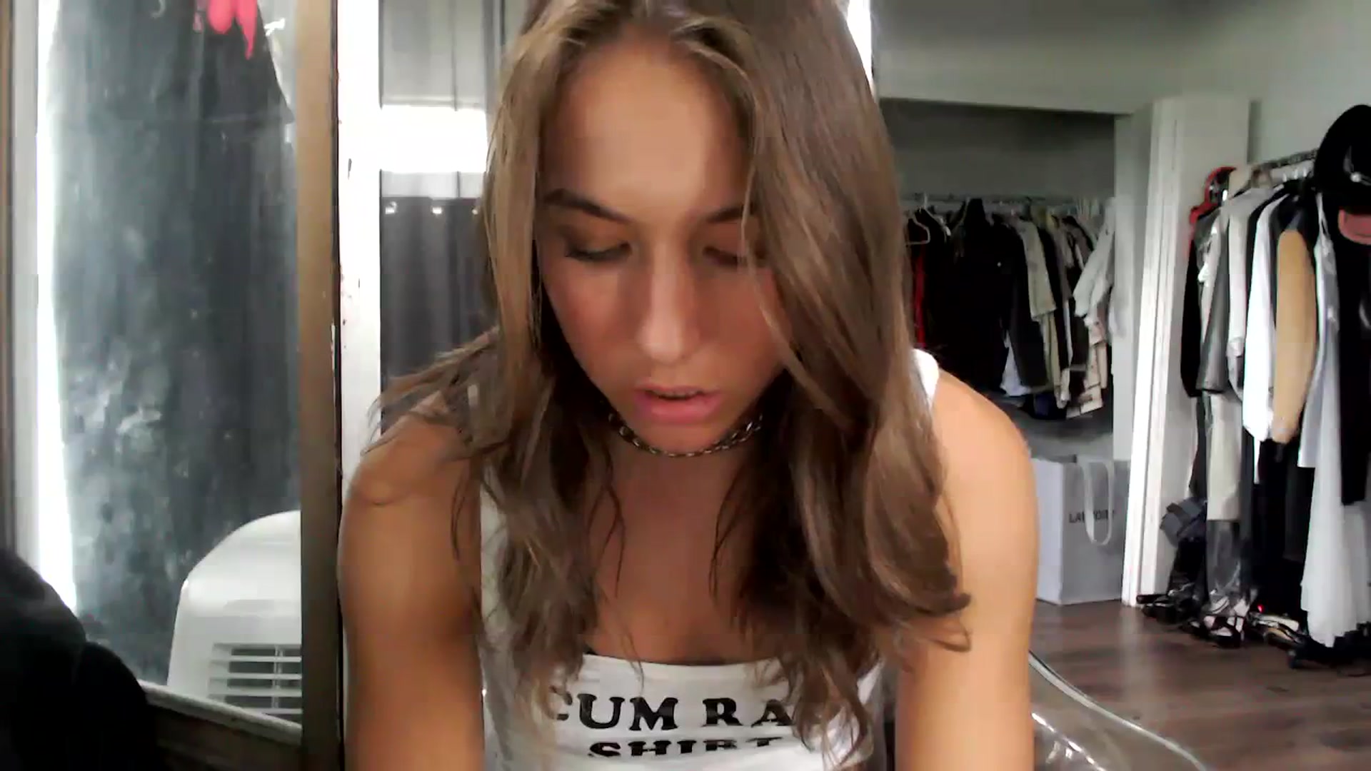Gallery image thumbnail from XXViolett's myfreecams stream on, 08/05/2023, 22:15 image 8 of 20