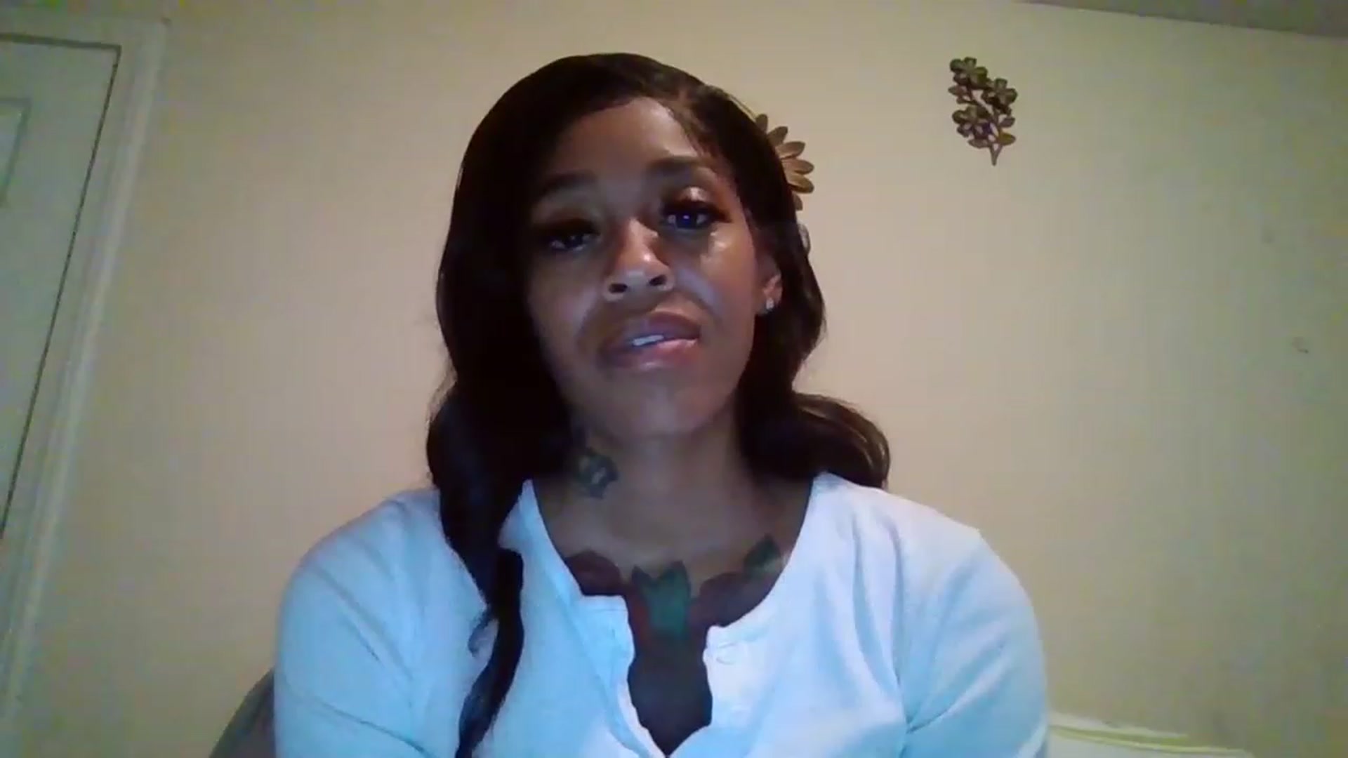 Gallery image thumbnail from XXXRedBone21x's myfreecams stream on, 11/30/2022, 22:45 image 9 of 20