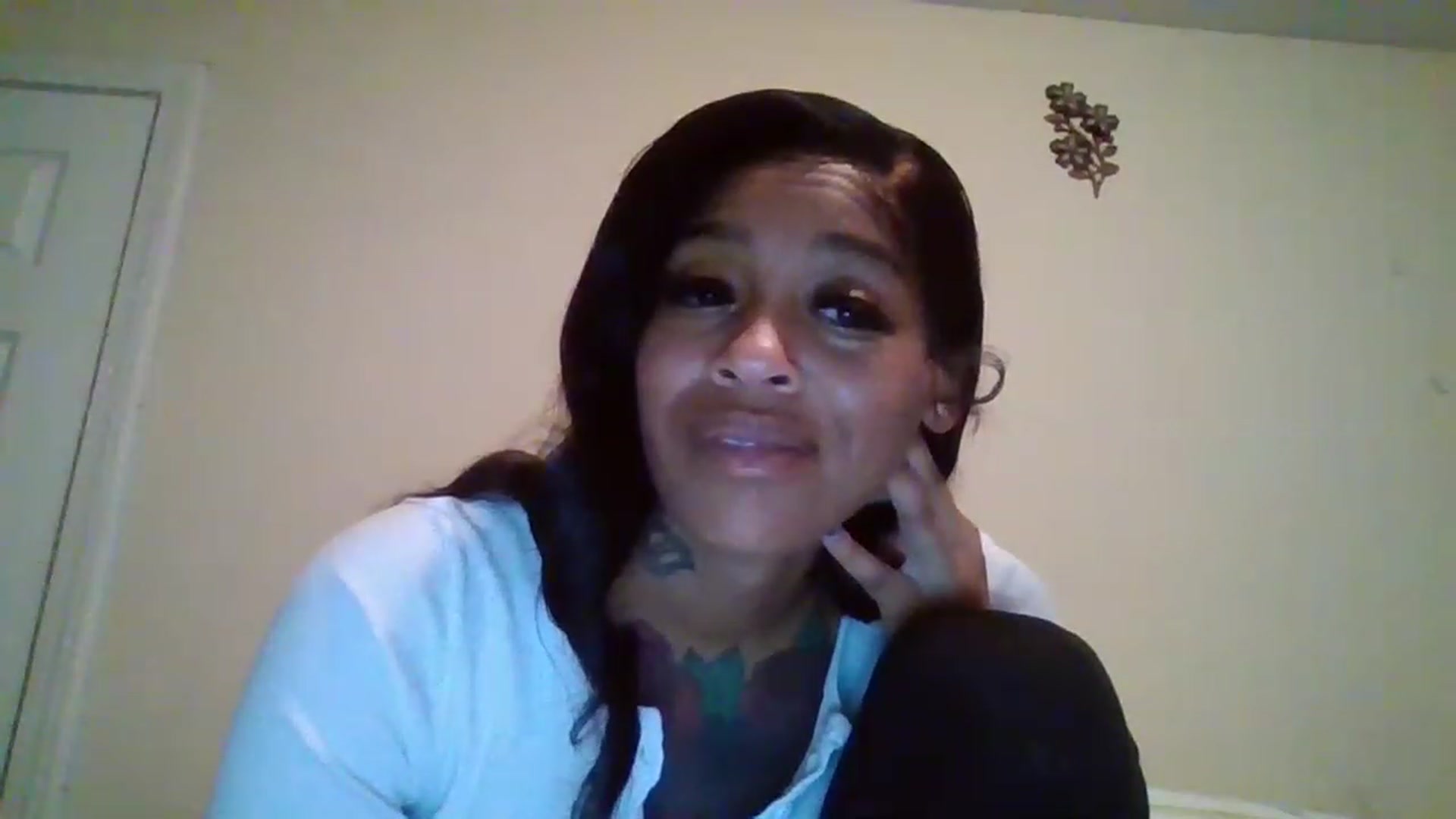 Gallery image thumbnail from XXXRedBone21x's myfreecams stream on, 11/30/2022, 22:45 image 19 of 20