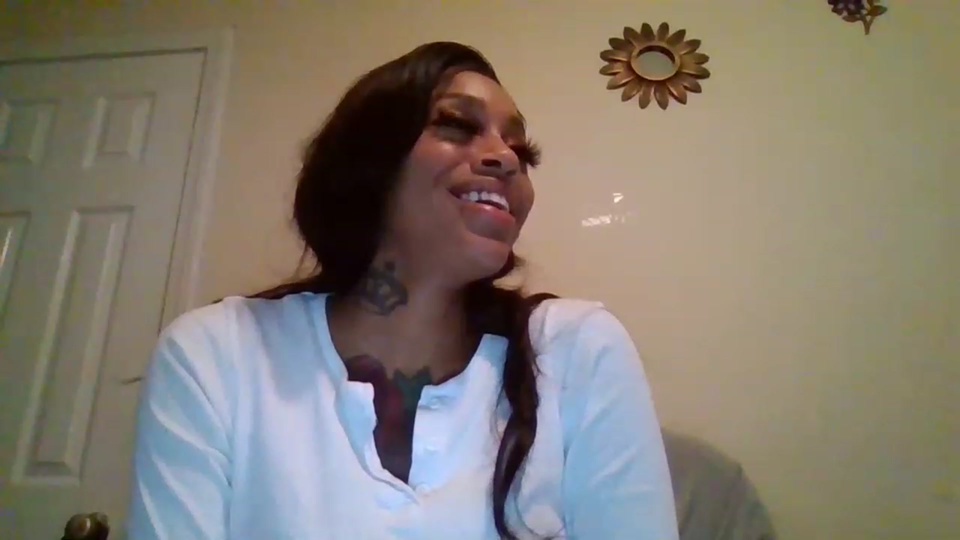 Gallery image thumbnail from XXXRedBone21x's myfreecams stream on, 12/01/2022, 24:02 image 18 of 20