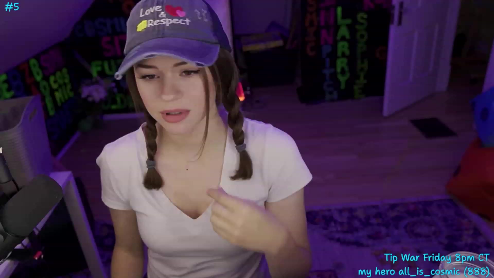Gallery image thumbnail from XXX_Sophie's myfreecams stream on, 07/20/2023, 07:44 image 6 of 20