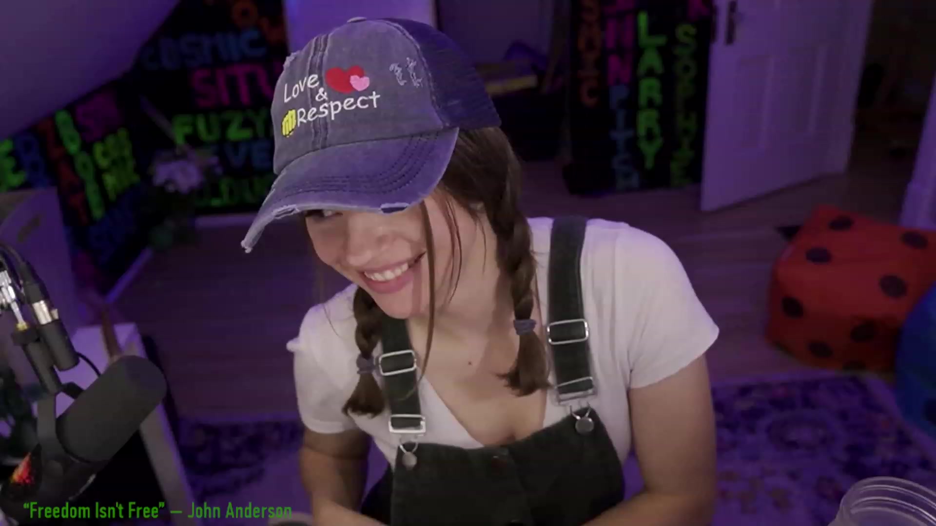 Gallery image thumbnail from XXX_Sophie's myfreecams stream on, 07/20/2023, 07:58 image 4 of 20