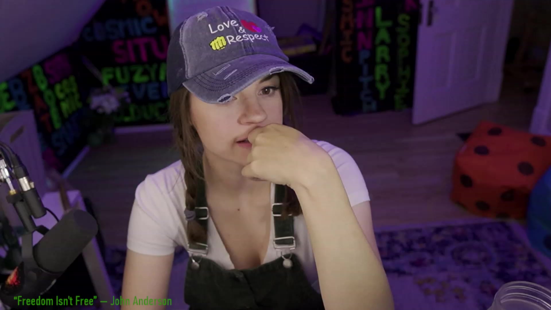 Gallery image thumbnail from XXX_Sophie's myfreecams stream on, 07/20/2023, 07:58 image 5 of 20