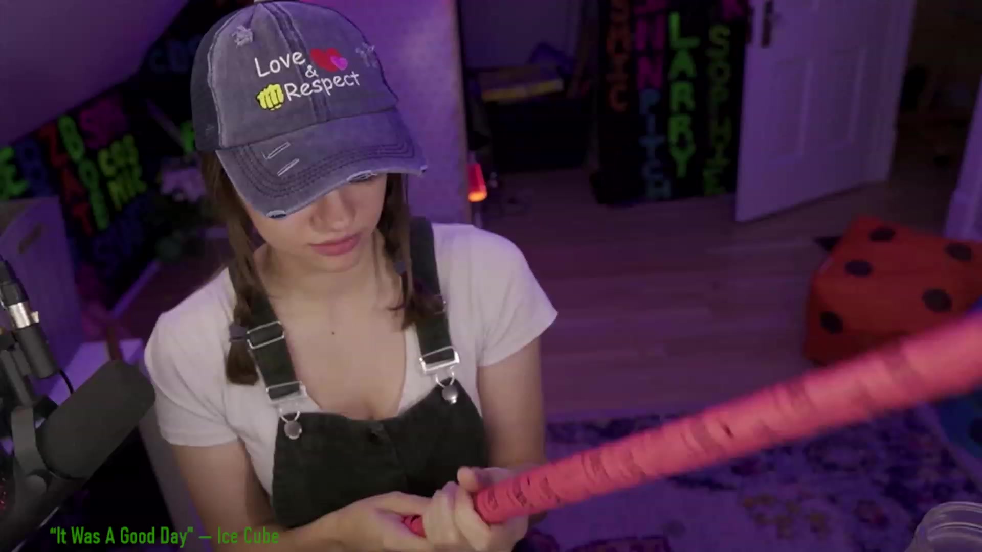 Gallery image thumbnail from XXX_Sophie's myfreecams stream on, 07/20/2023, 09:35 image 19 of 20