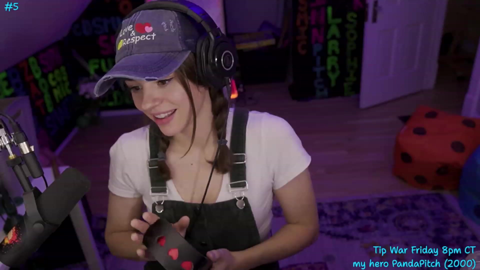 Gallery image thumbnail from XXX_Sophie's myfreecams stream on, 07/20/2023, 09:35 image 12 of 20