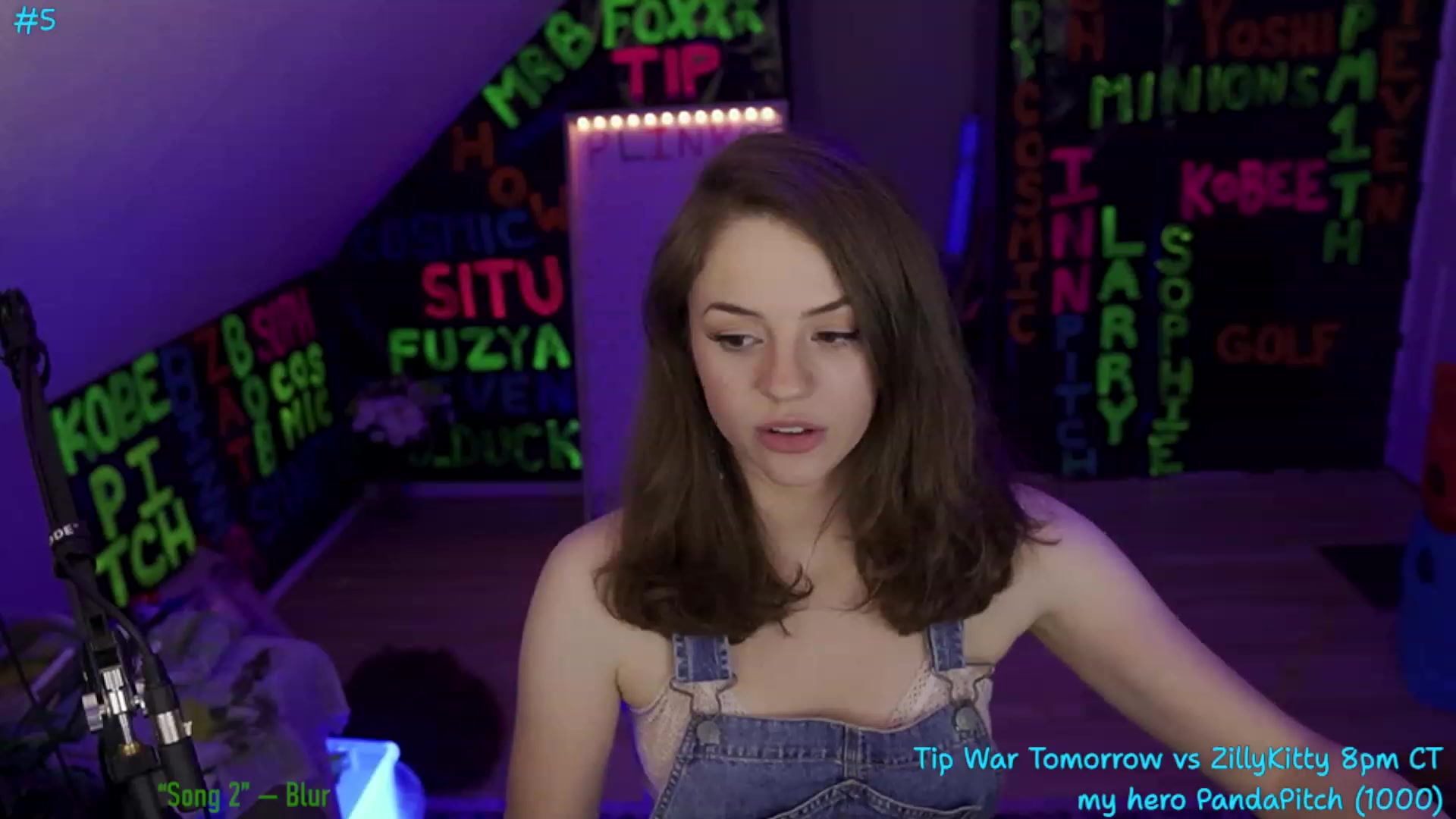 Gallery image thumbnail from XXX_Sophie's myfreecams stream on, 07/21/2023, 08:04 image 17 of 20