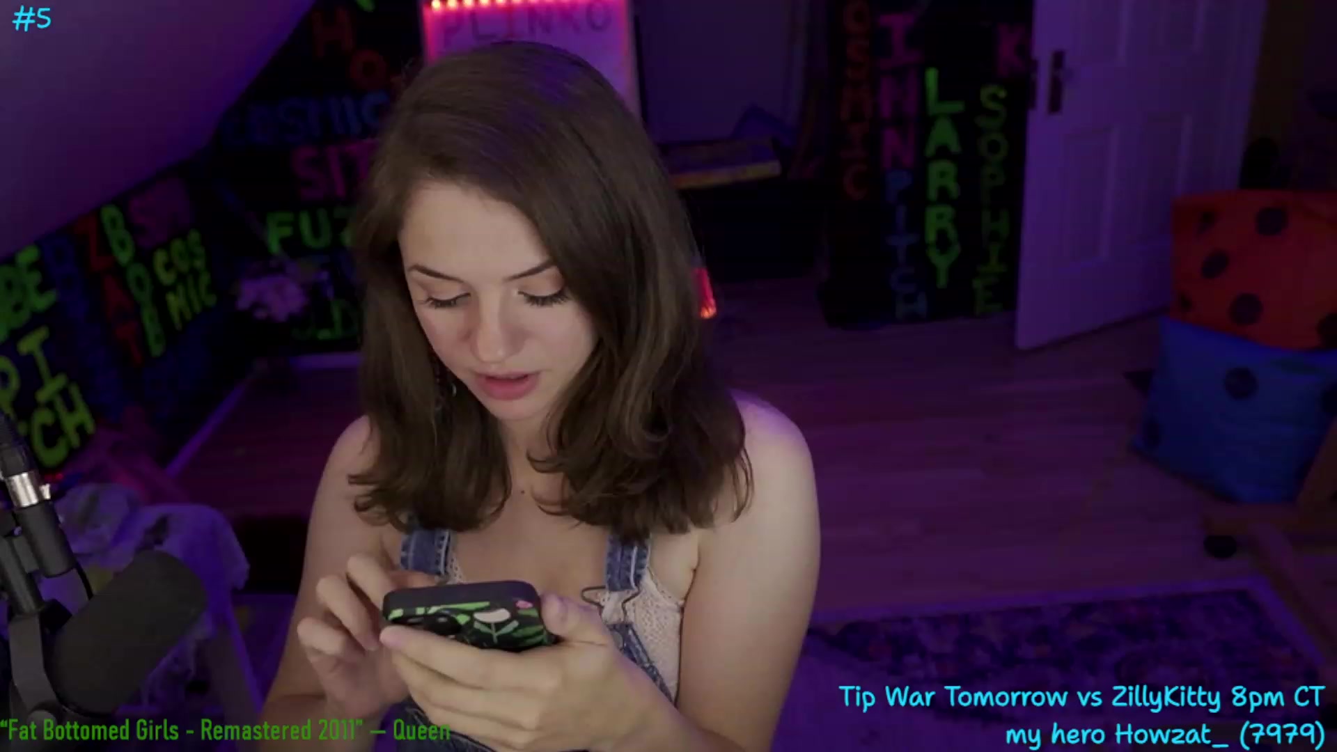 Gallery image thumbnail from XXX_Sophie's myfreecams stream on, 07/21/2023, 10:27 image 20 of 20