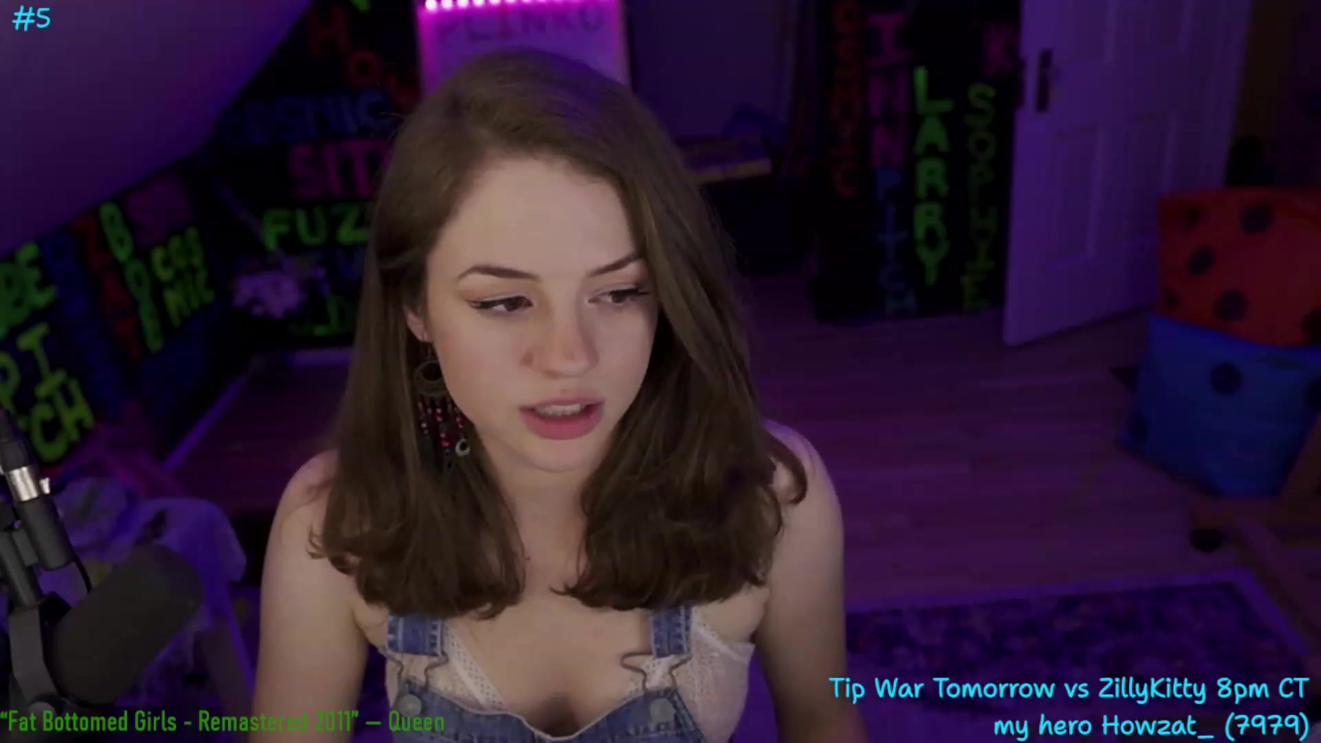 Gallery image thumbnail from XXX_Sophie's myfreecams stream on, 07/21/2023, 10:27 image 19 of 20