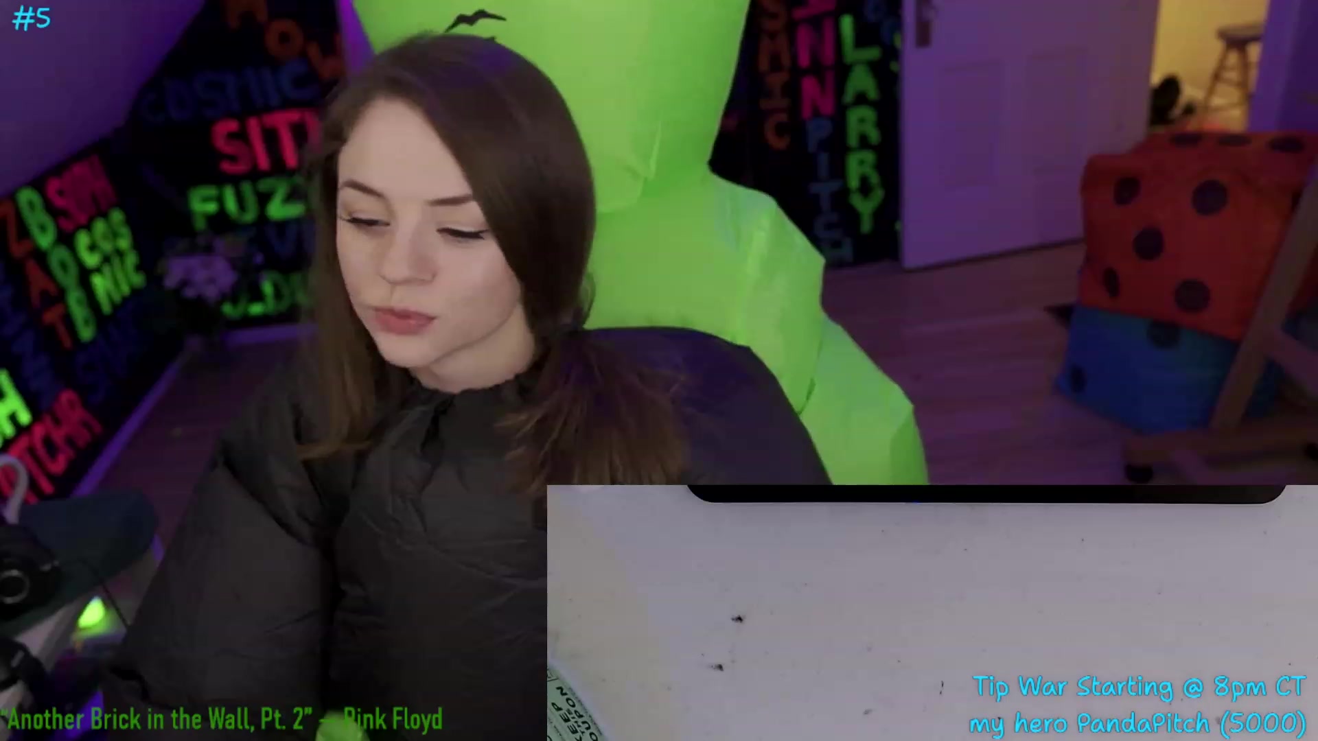 Gallery image thumbnail from XXX_Sophie's myfreecams stream on, 07/22/2023, 04:14 image 5 of 20