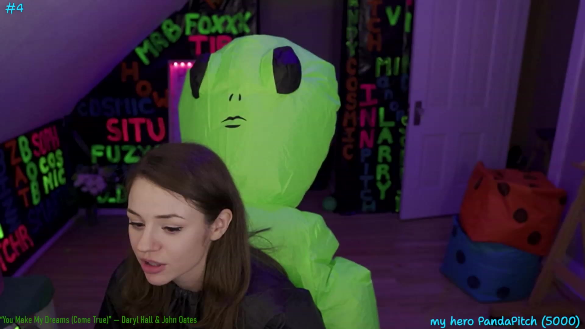Gallery image thumbnail from XXX_Sophie's myfreecams stream on, 07/22/2023, 06:51 image 8 of 20