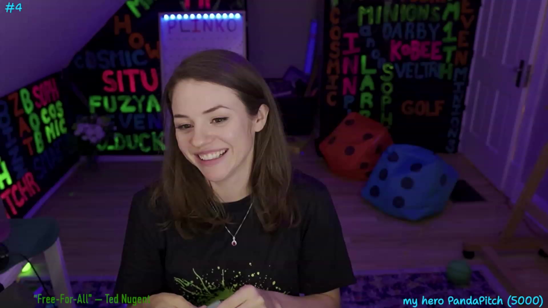 Gallery image thumbnail from XXX_Sophie's myfreecams stream on, 07/22/2023, 08:31 image 9 of 20