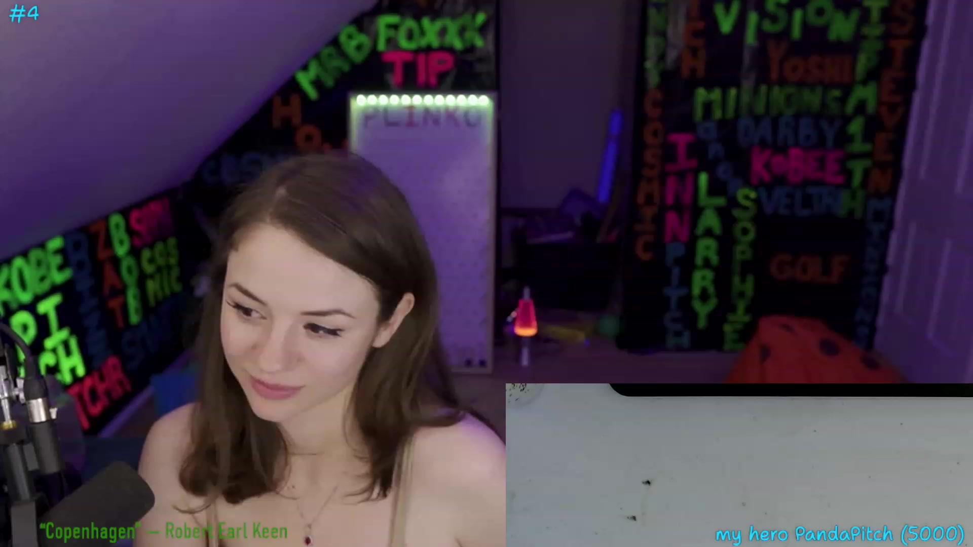 Gallery image thumbnail from XXX_Sophie's myfreecams stream on, 07/22/2023, 09:54 image 7 of 20