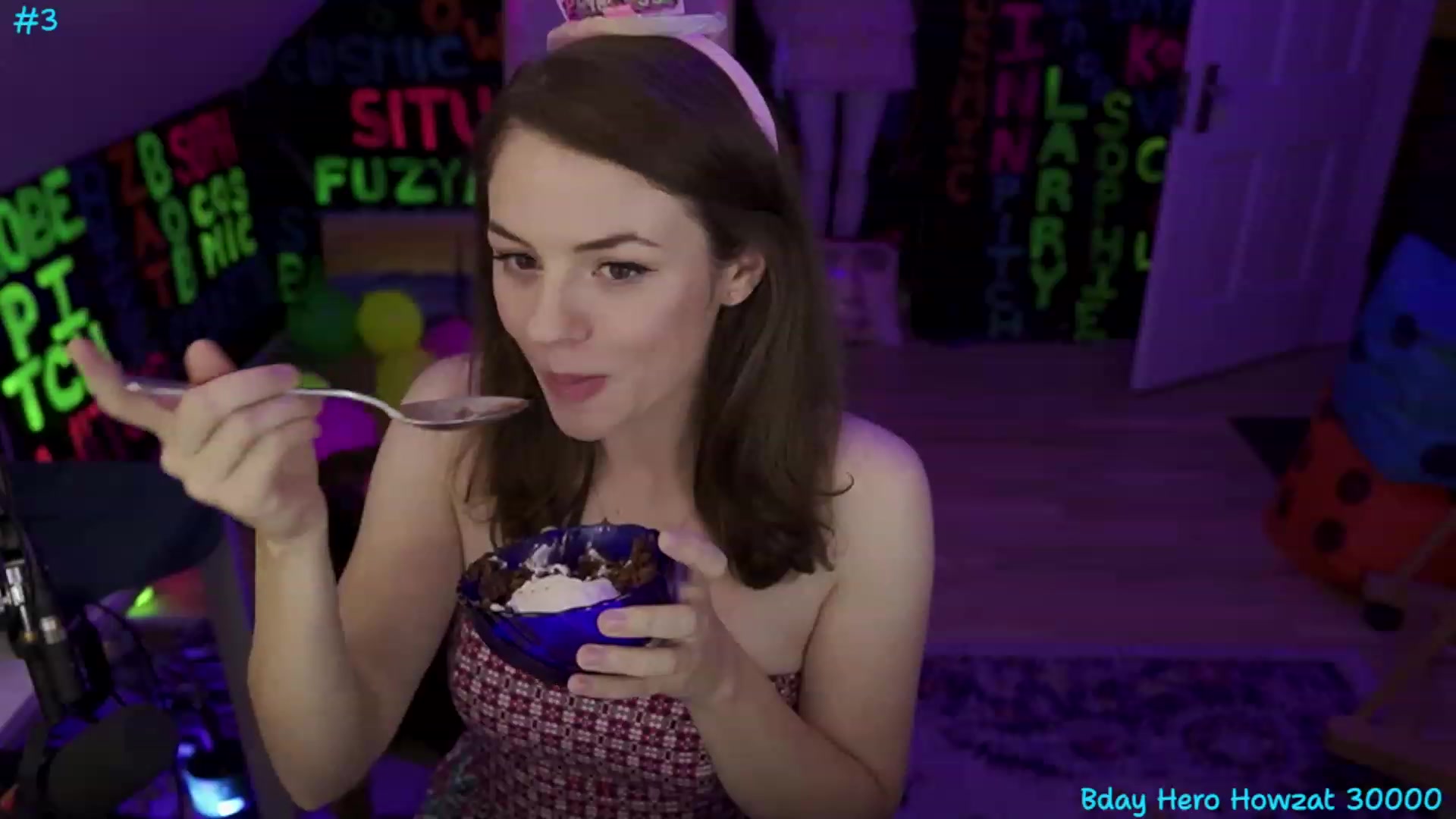 Gallery image thumbnail from XXX_Sophie's myfreecams stream on, 07/27/2023, 05:36 image 12 of 20