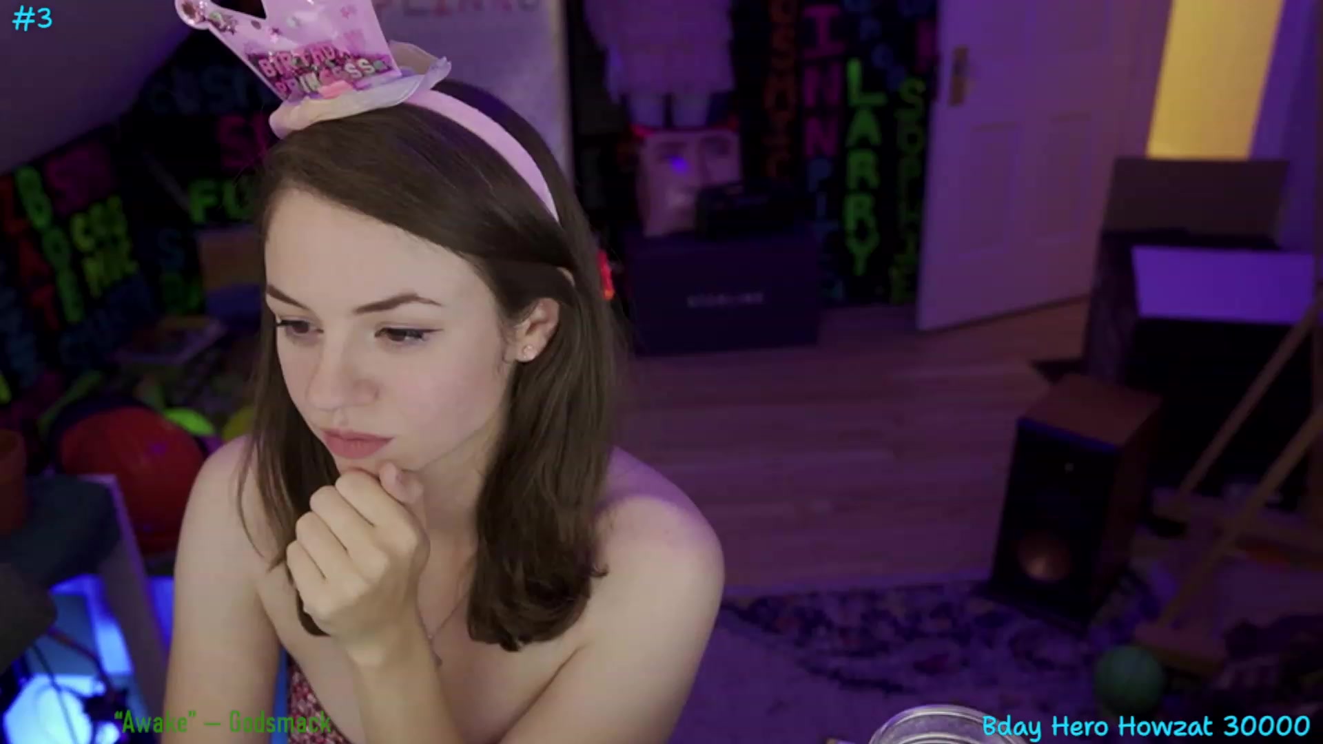 Gallery image thumbnail from XXX_Sophie's myfreecams stream on, 07/27/2023, 10:25 image 3 of 20